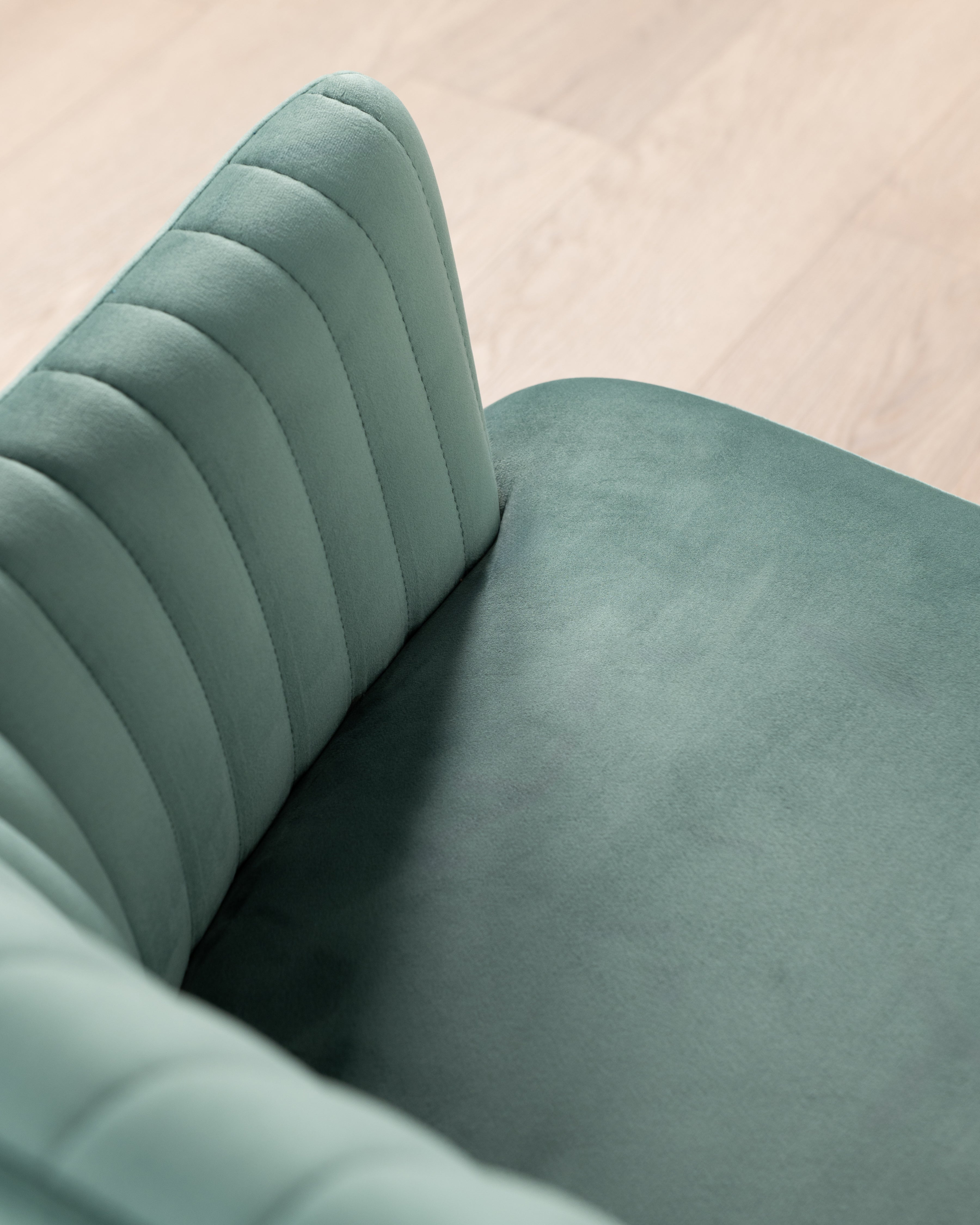 Zamani Carver Chair | Green