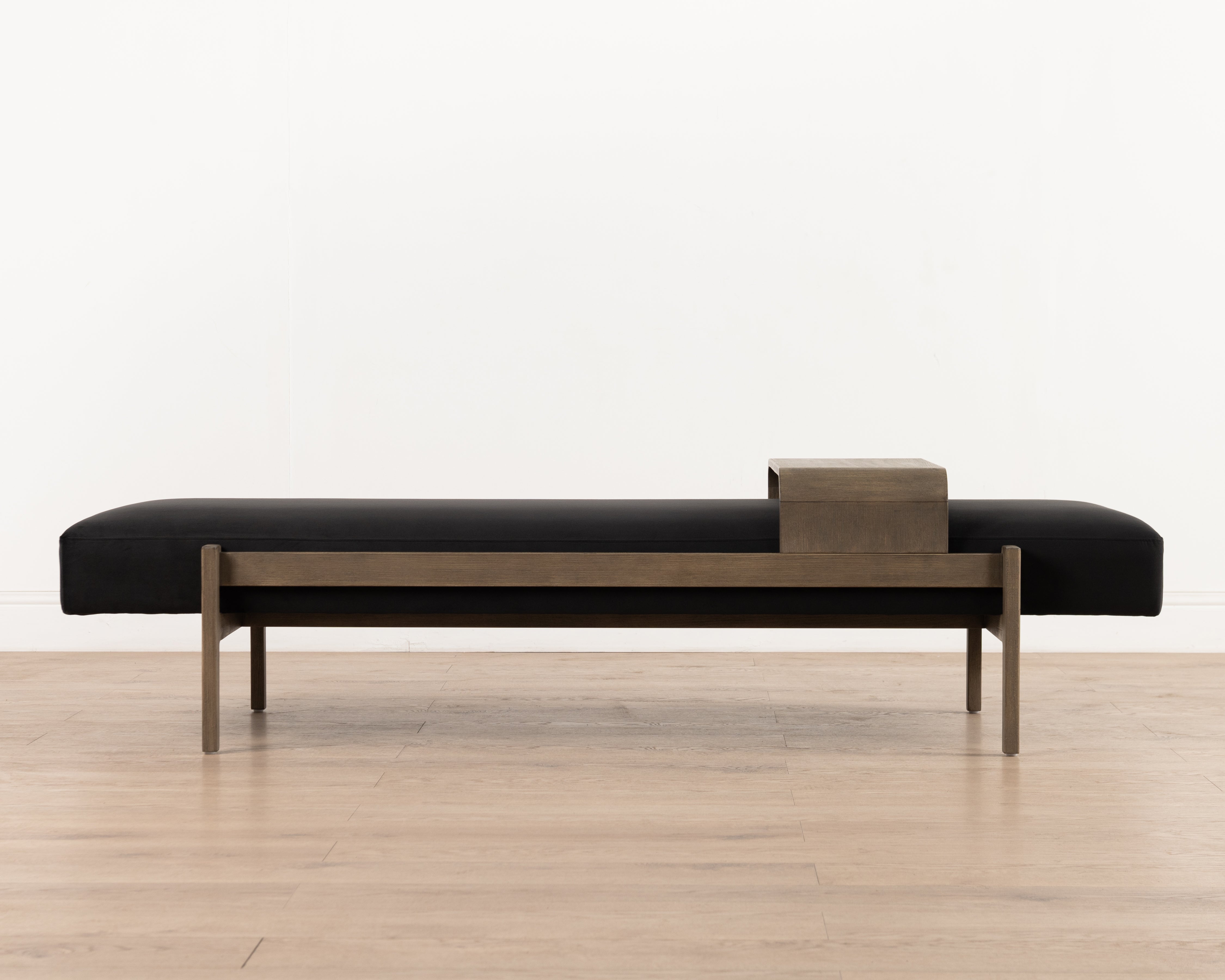 Arabel Daybed | Black velvet