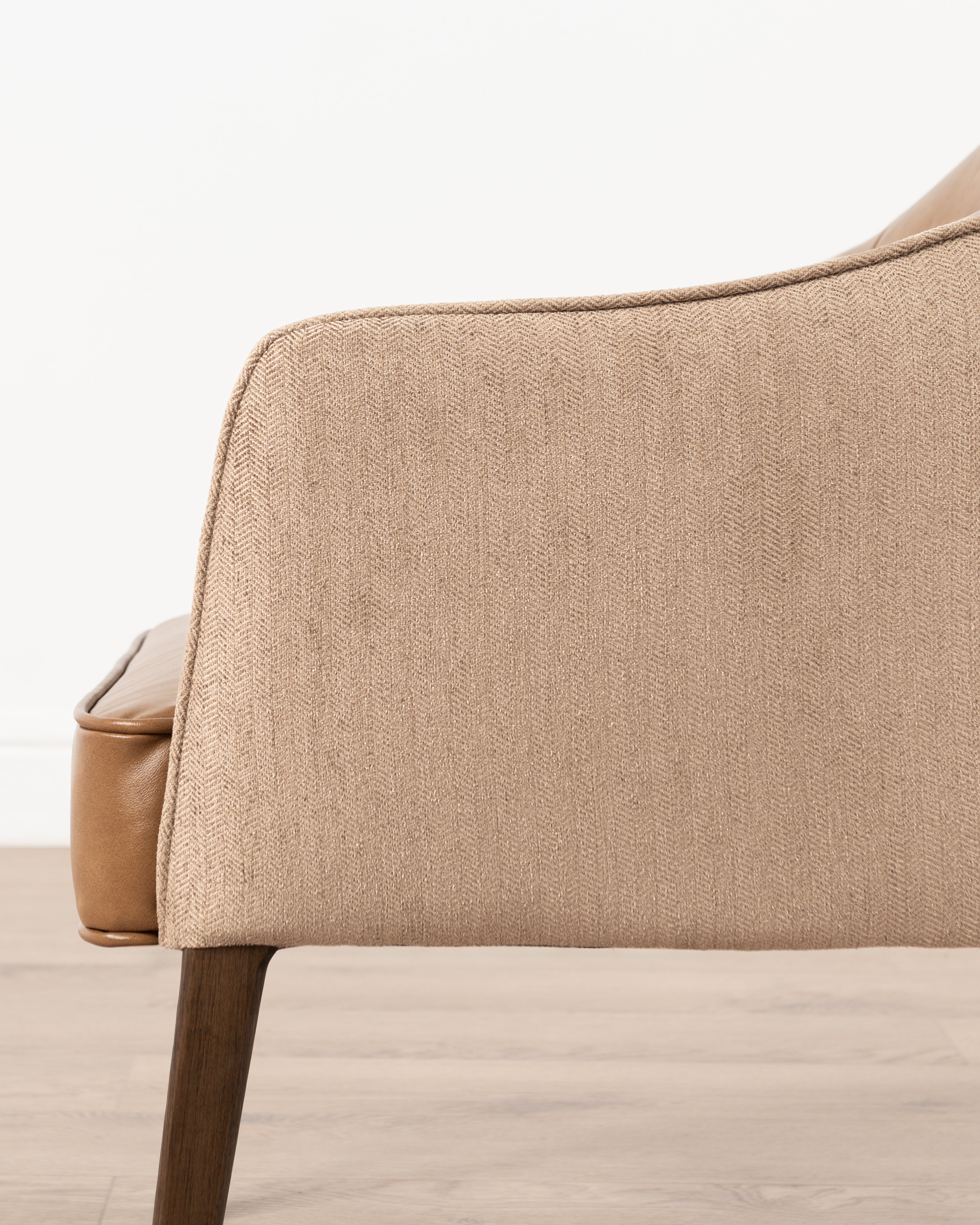 CHAIR TUB ZURI REGEN LEATH BRN