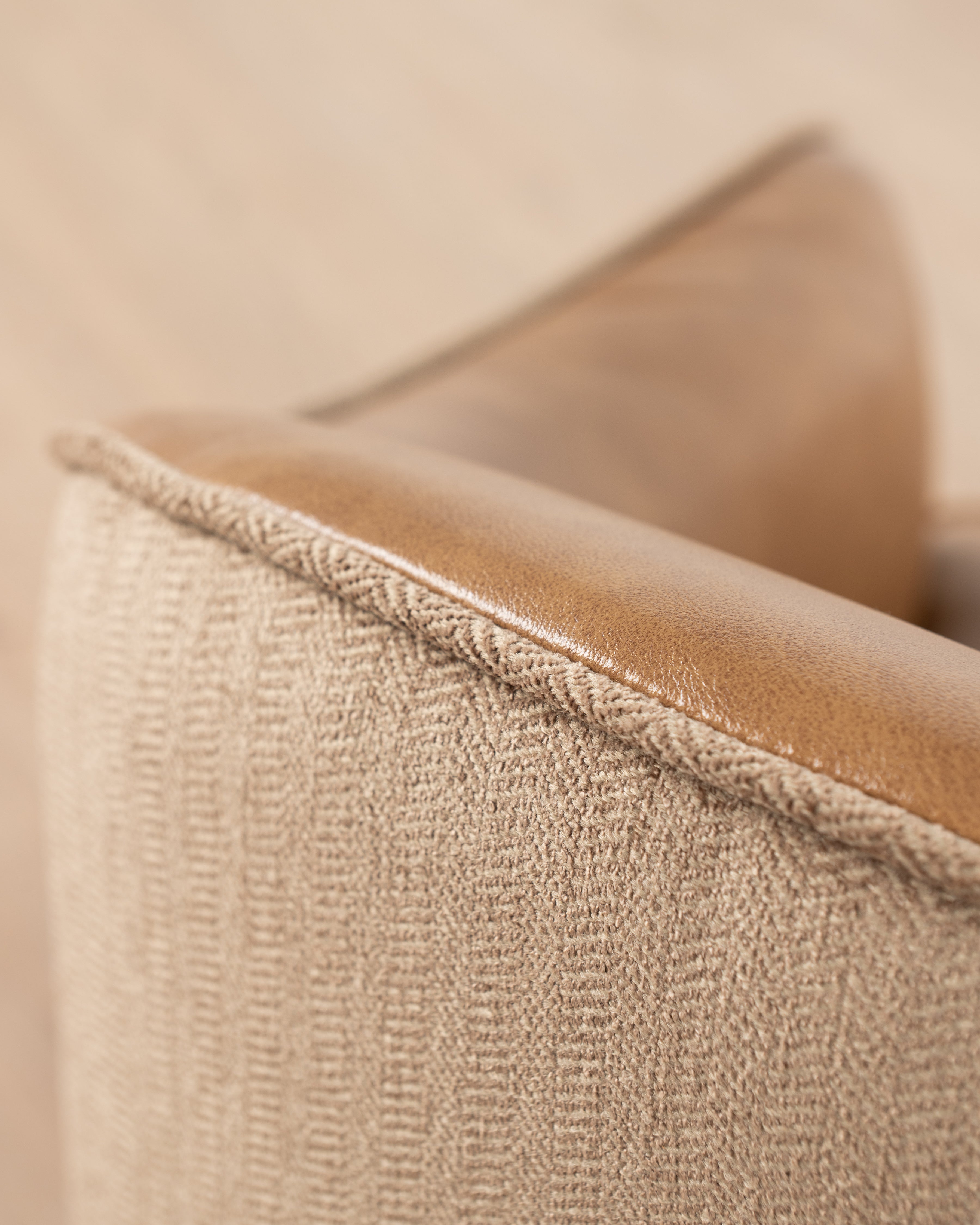 CHAIR TUB ZURI REGEN LEATH BRN