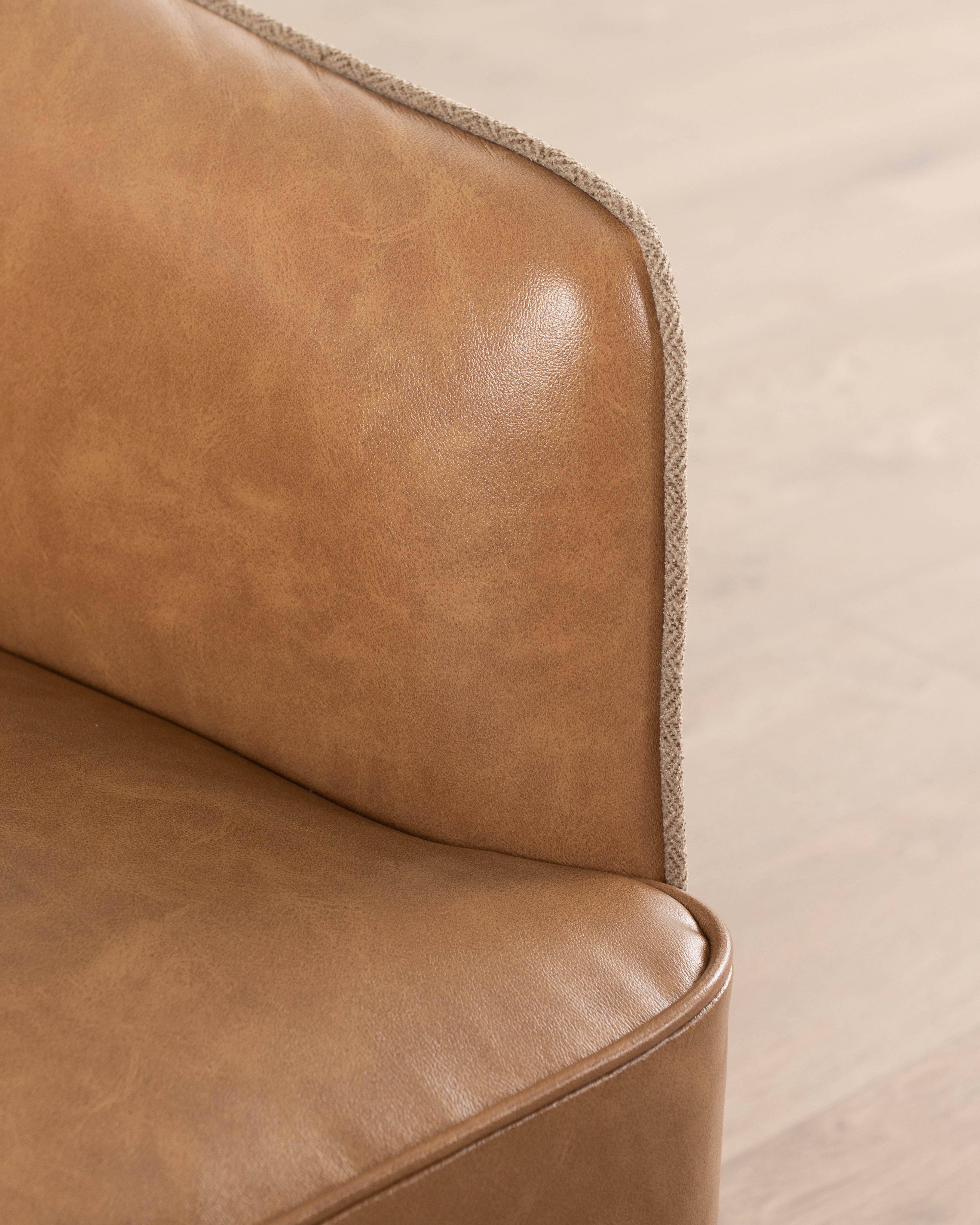 CHAIR TUB ZURI REGEN LEATH BRN