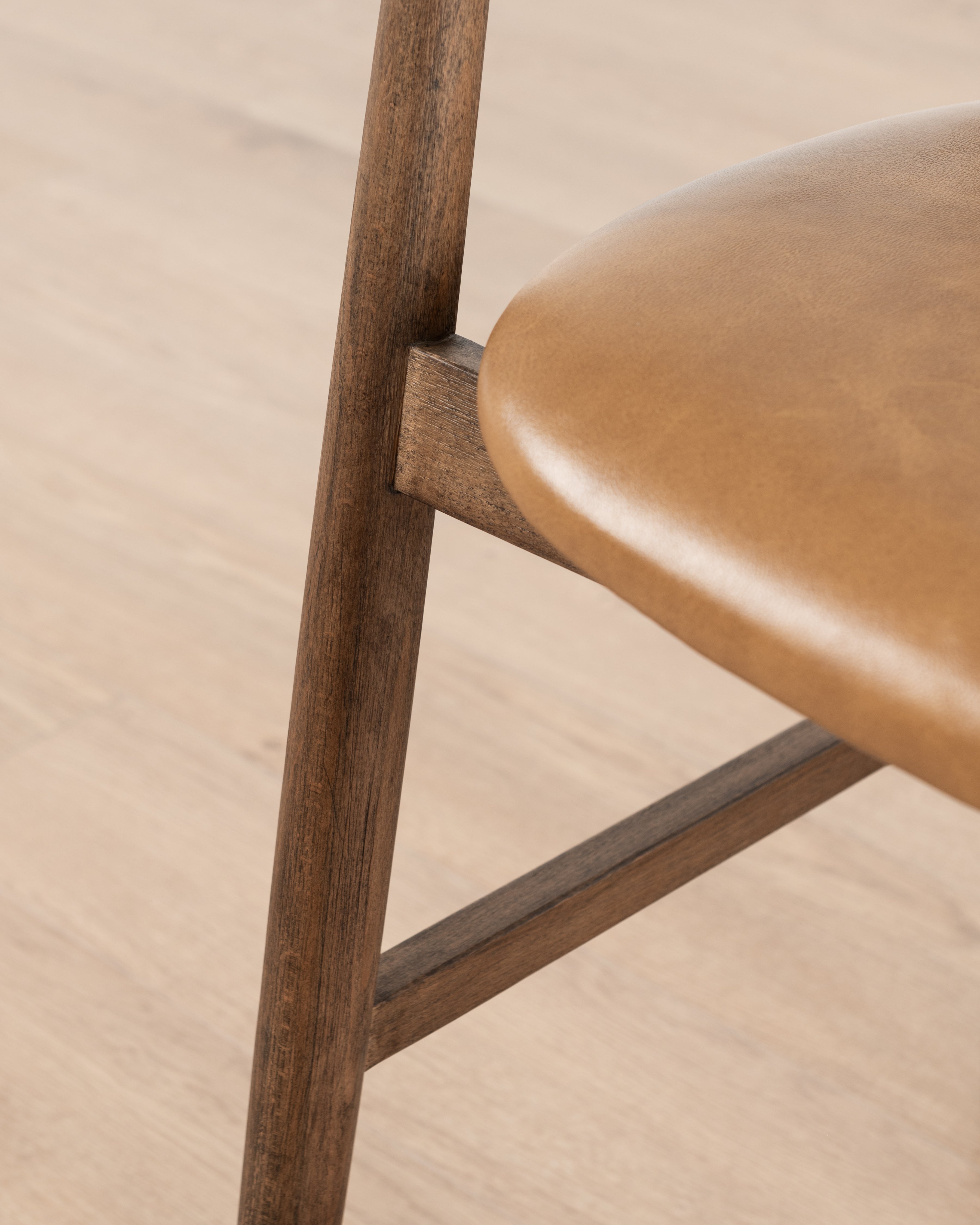 Zagora counter chair