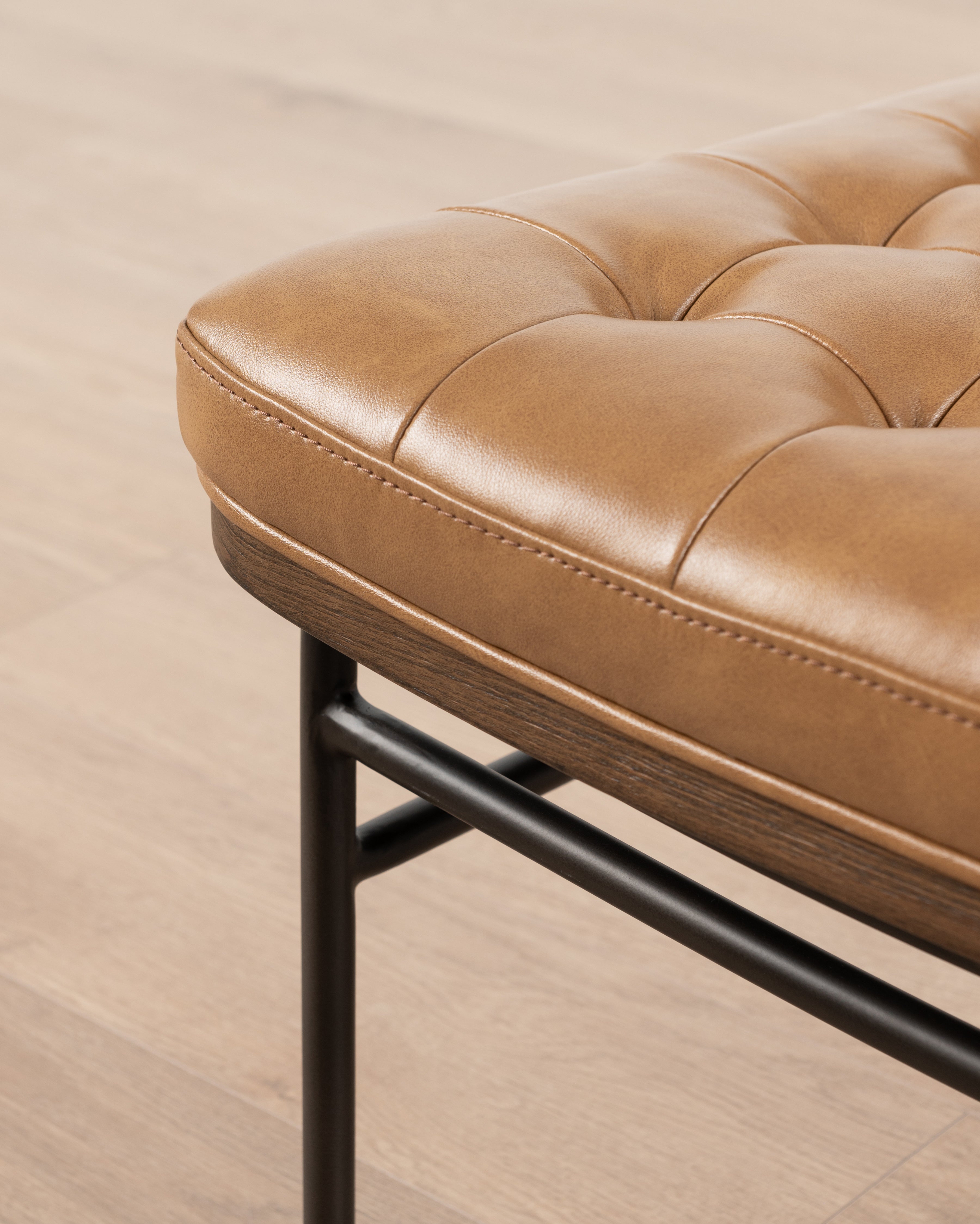 Shanti Chair | Leather