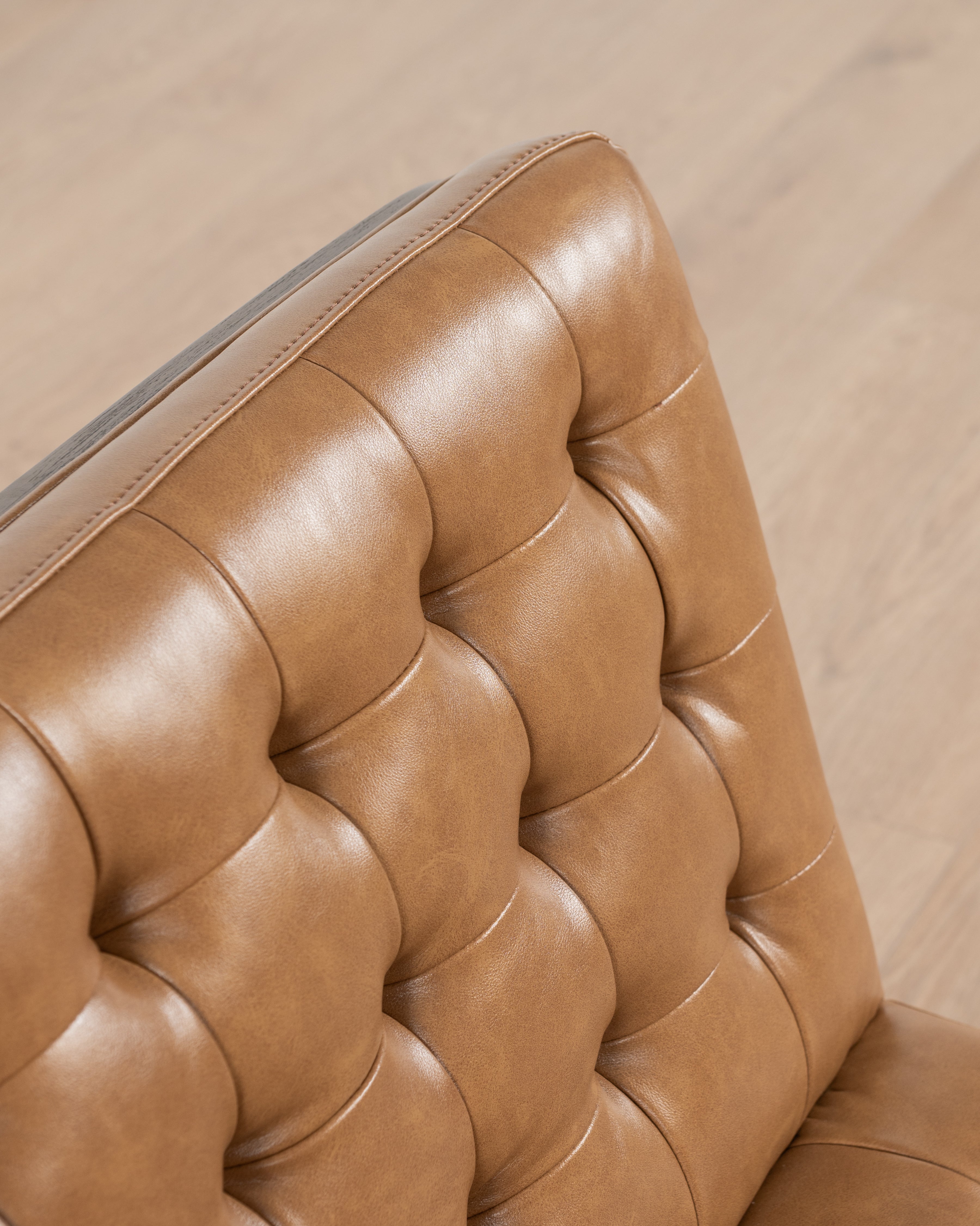 Shanti Chair | Leather