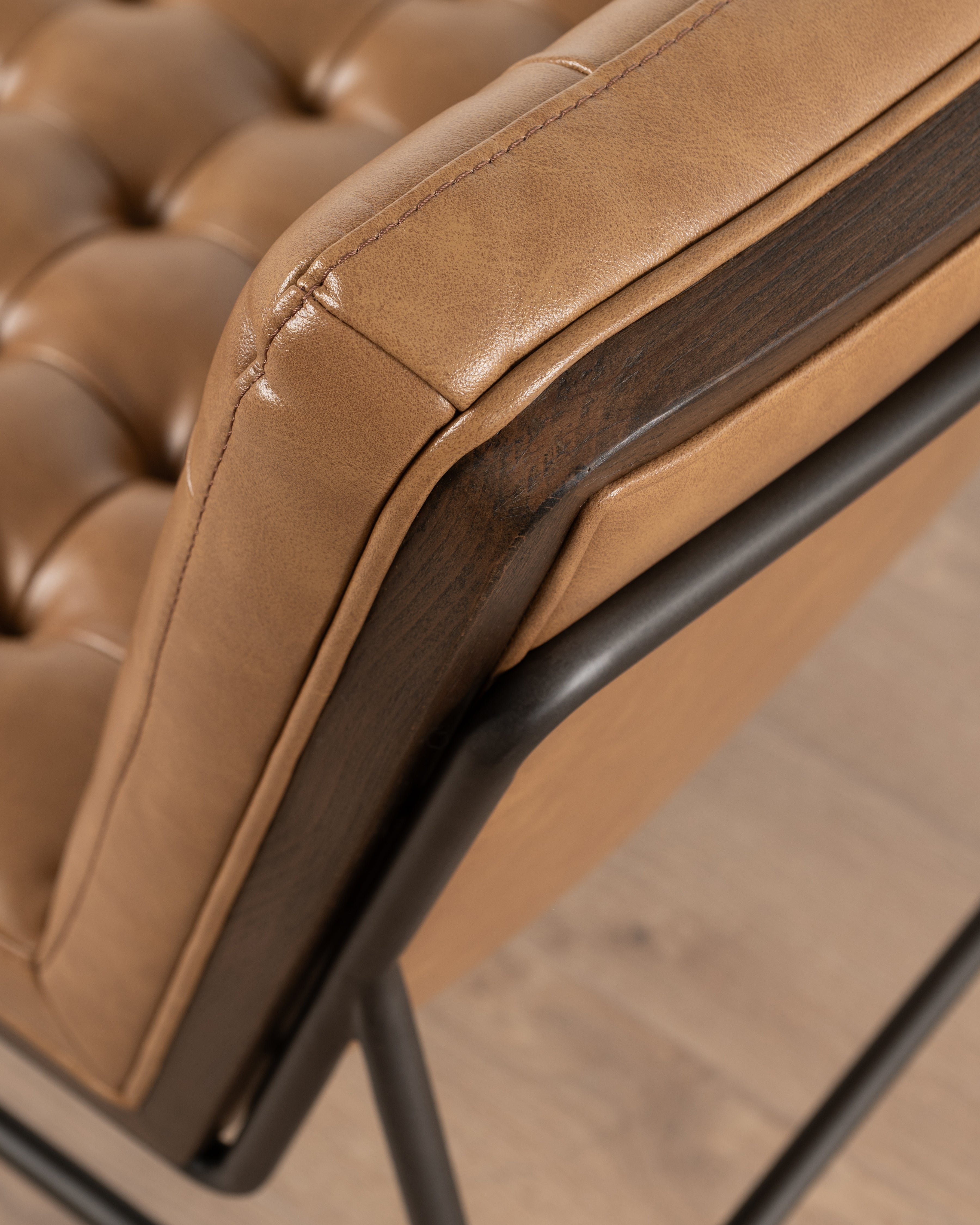 Shanti Chair | Leather