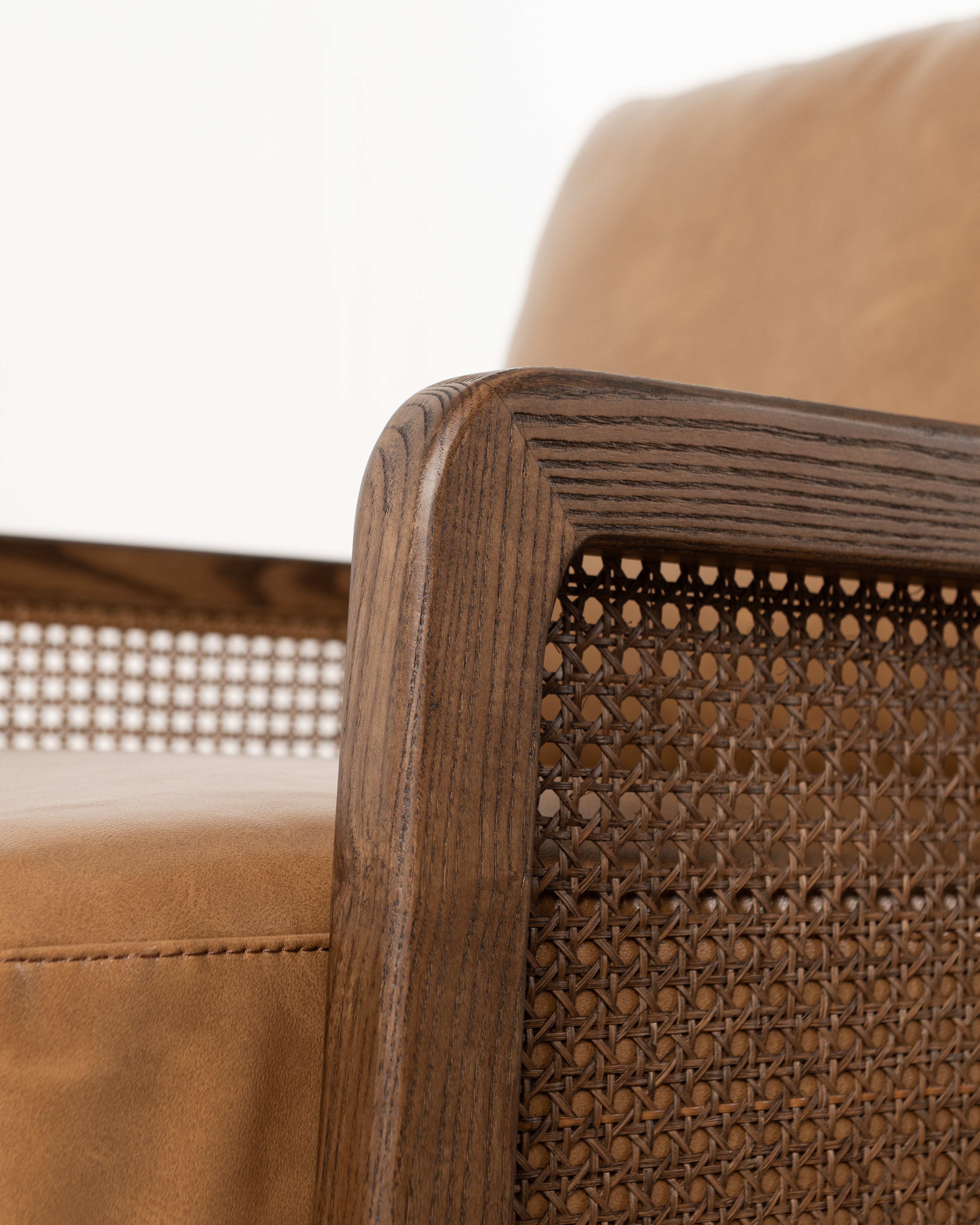 Izara armchair | Leather