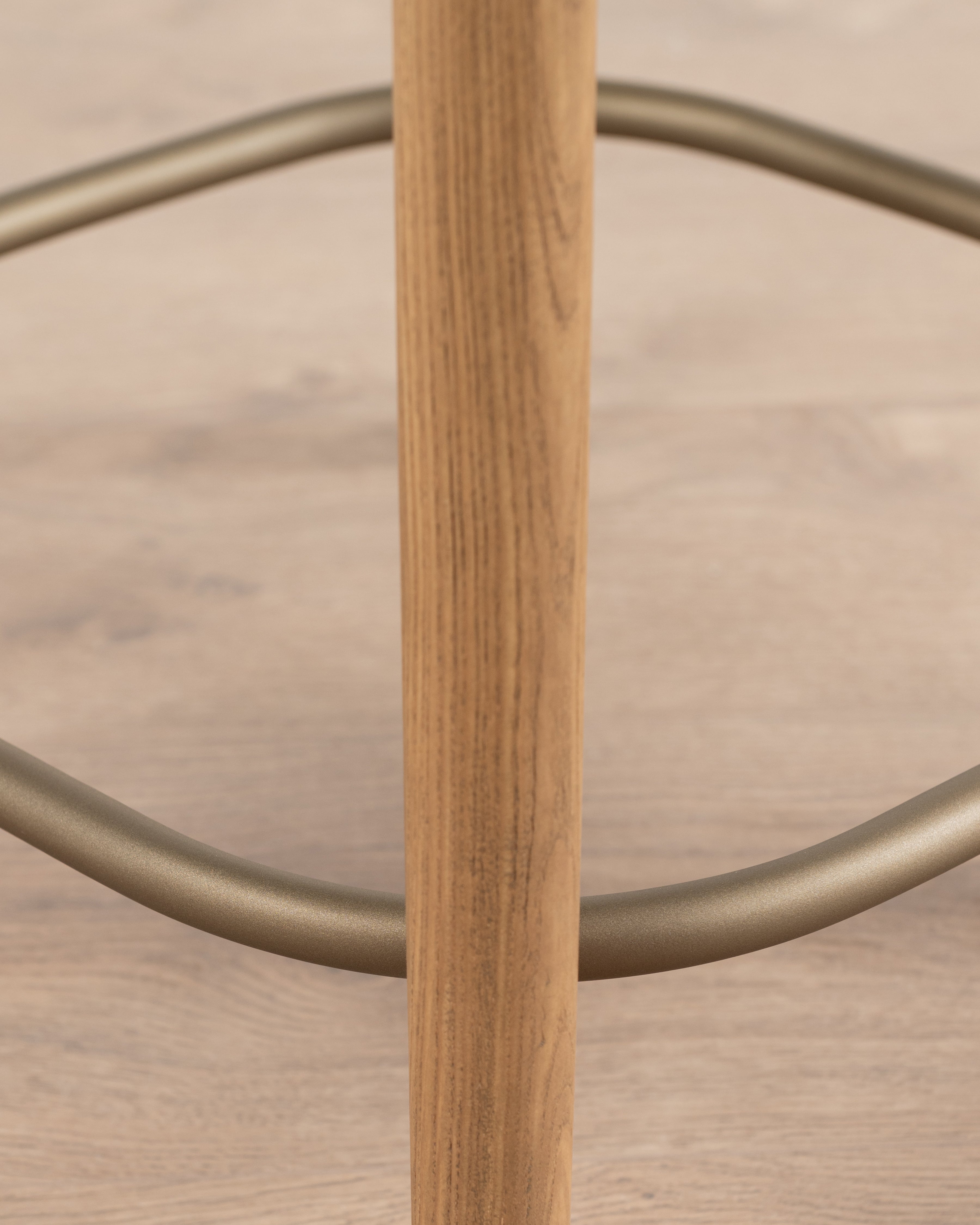 Linear Counter Chair