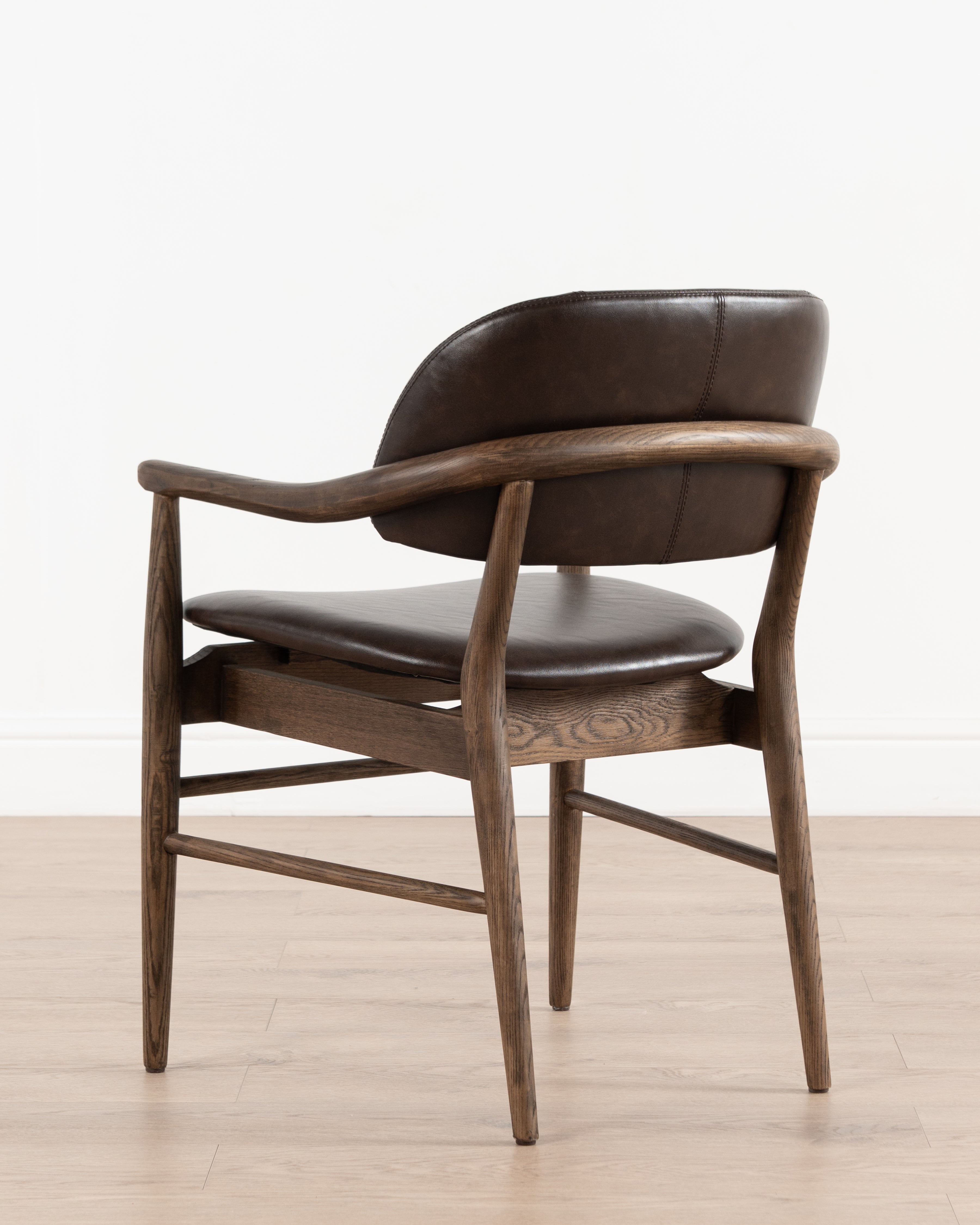 Serene Carver Chair