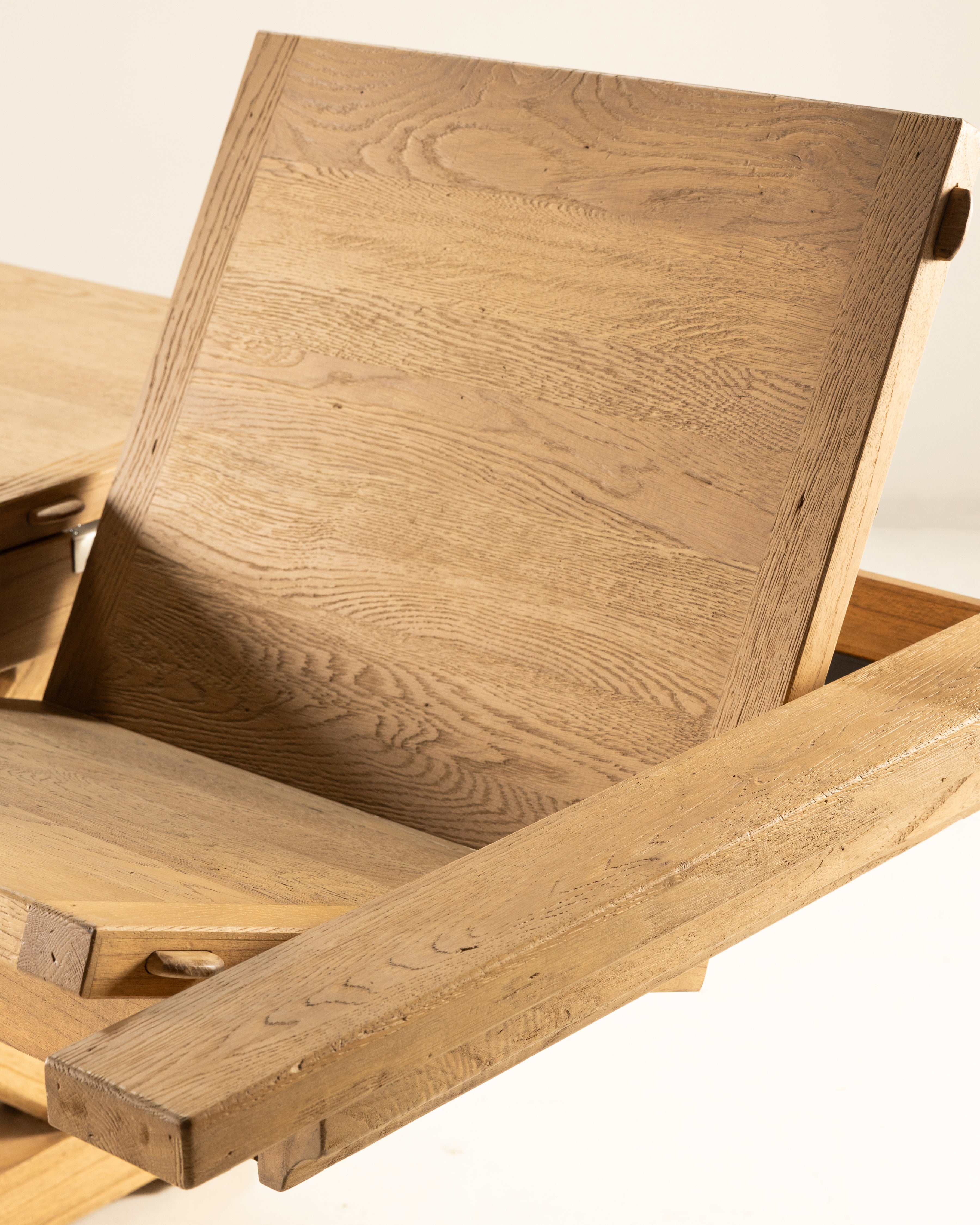 Limited Edition Ashford Premium Extension Dining Table