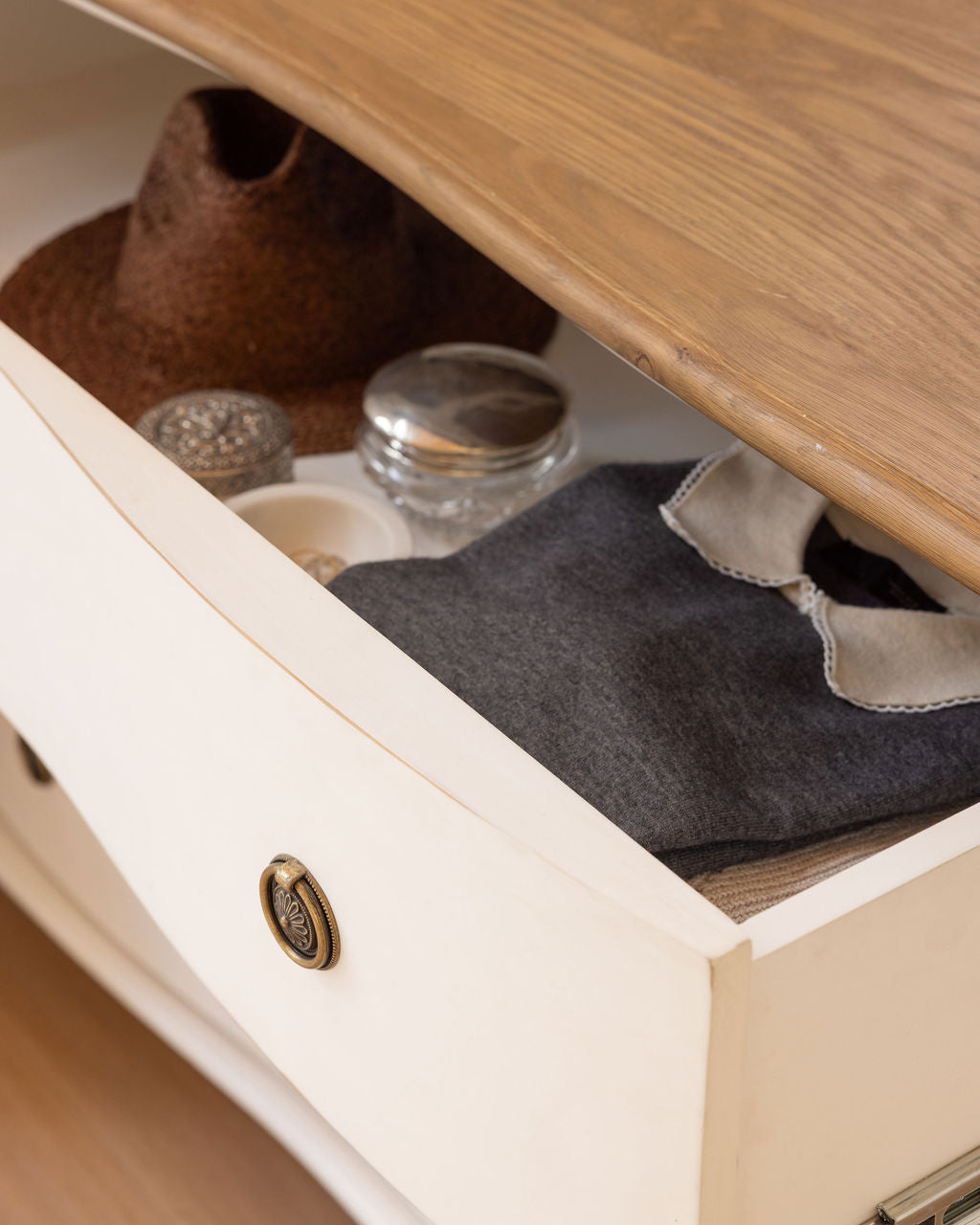 Hampshire Chest of Drawers