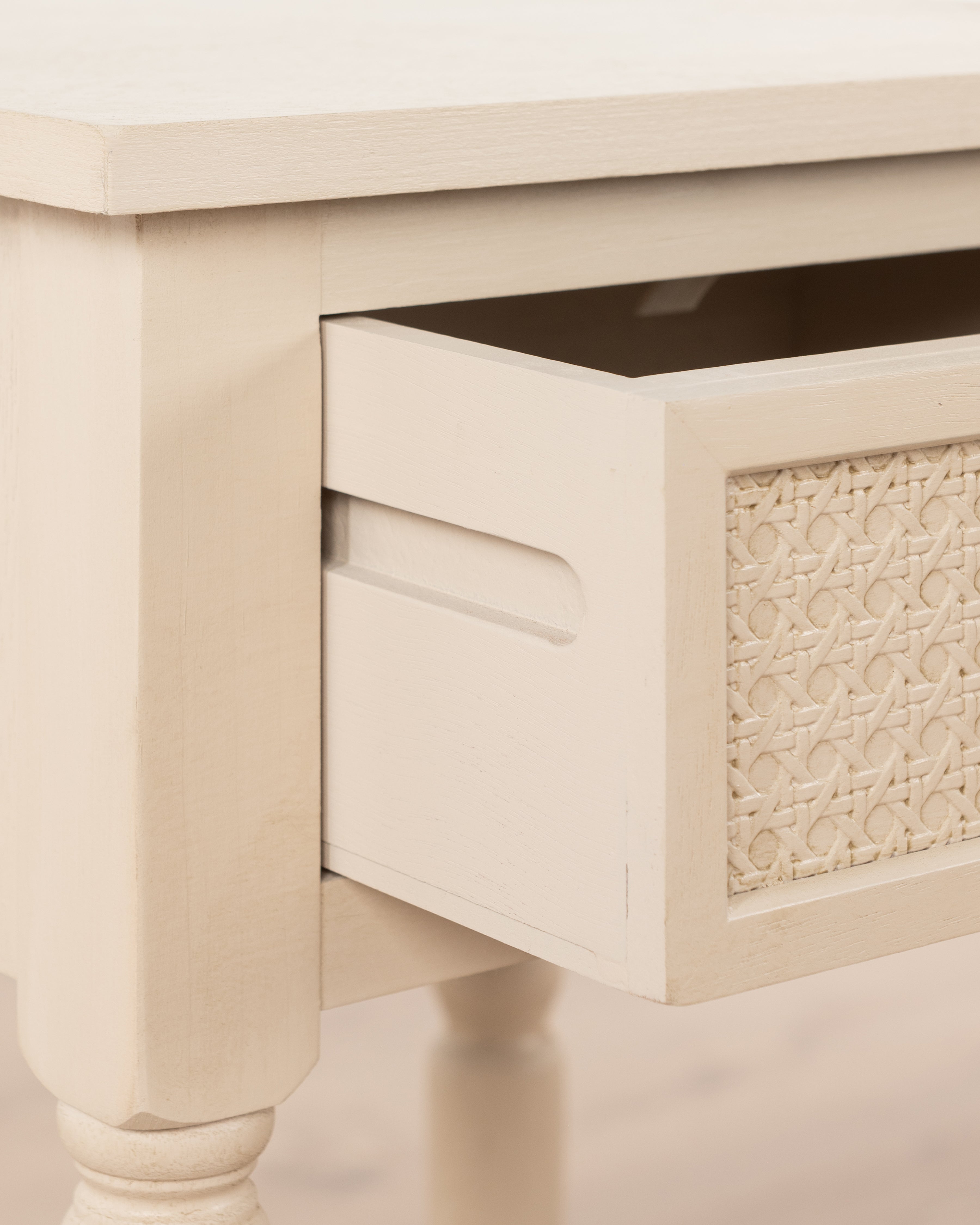 Maisonette Roselle Bedside Table | Cream