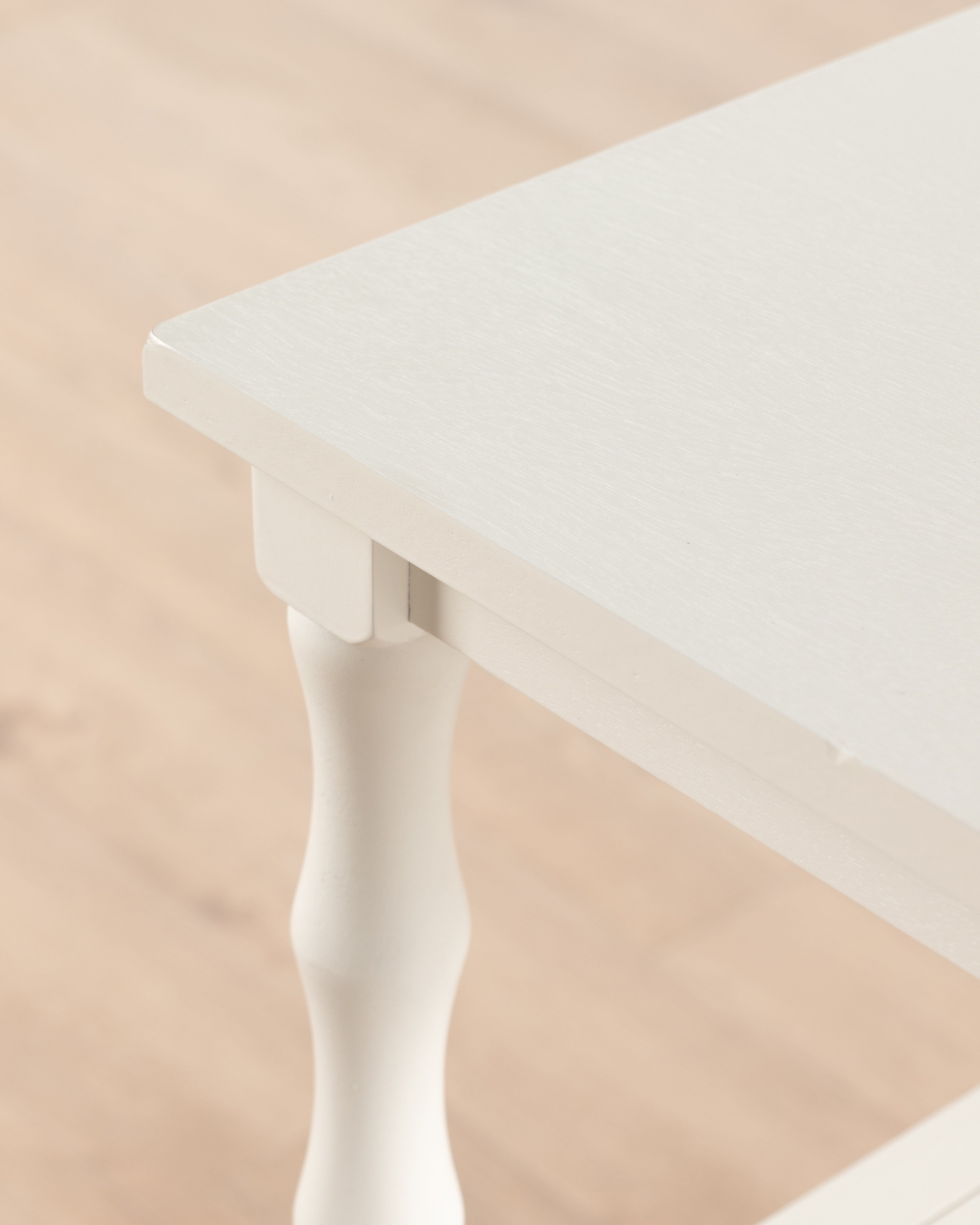 Maisonette Fontaine Bookshelf | White