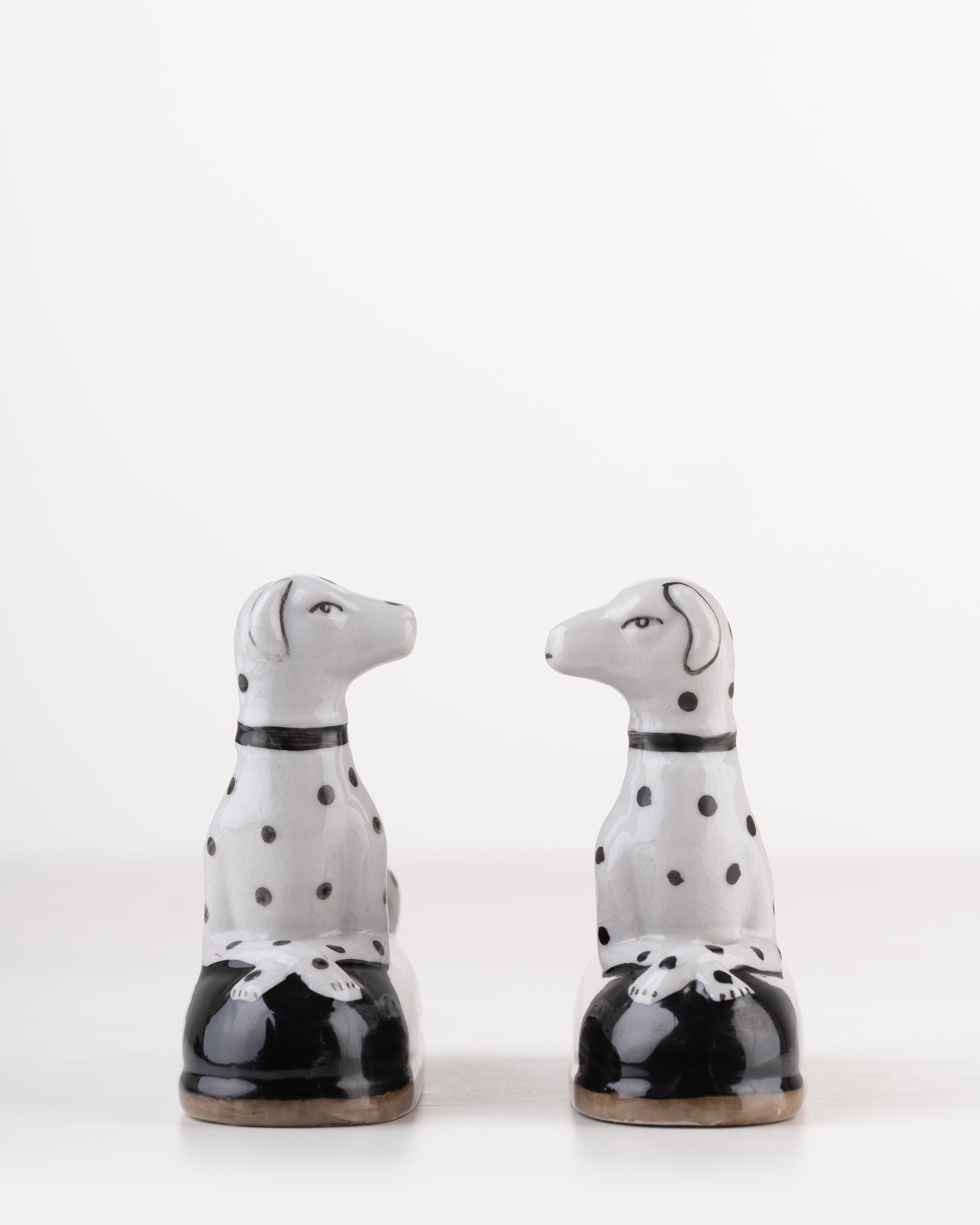 Archie & Edith Dog Statues