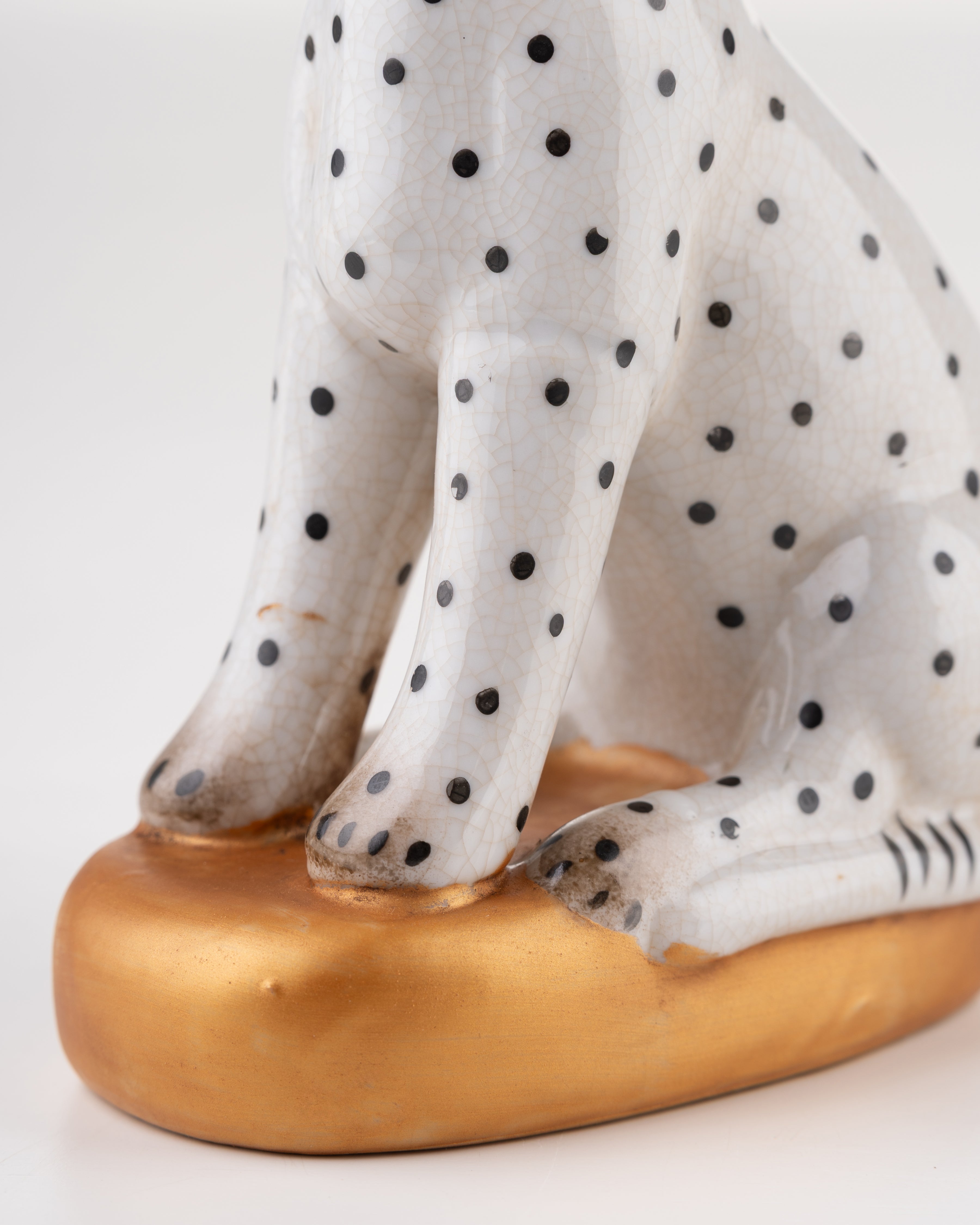 Luna & Leo Cheetah Statues