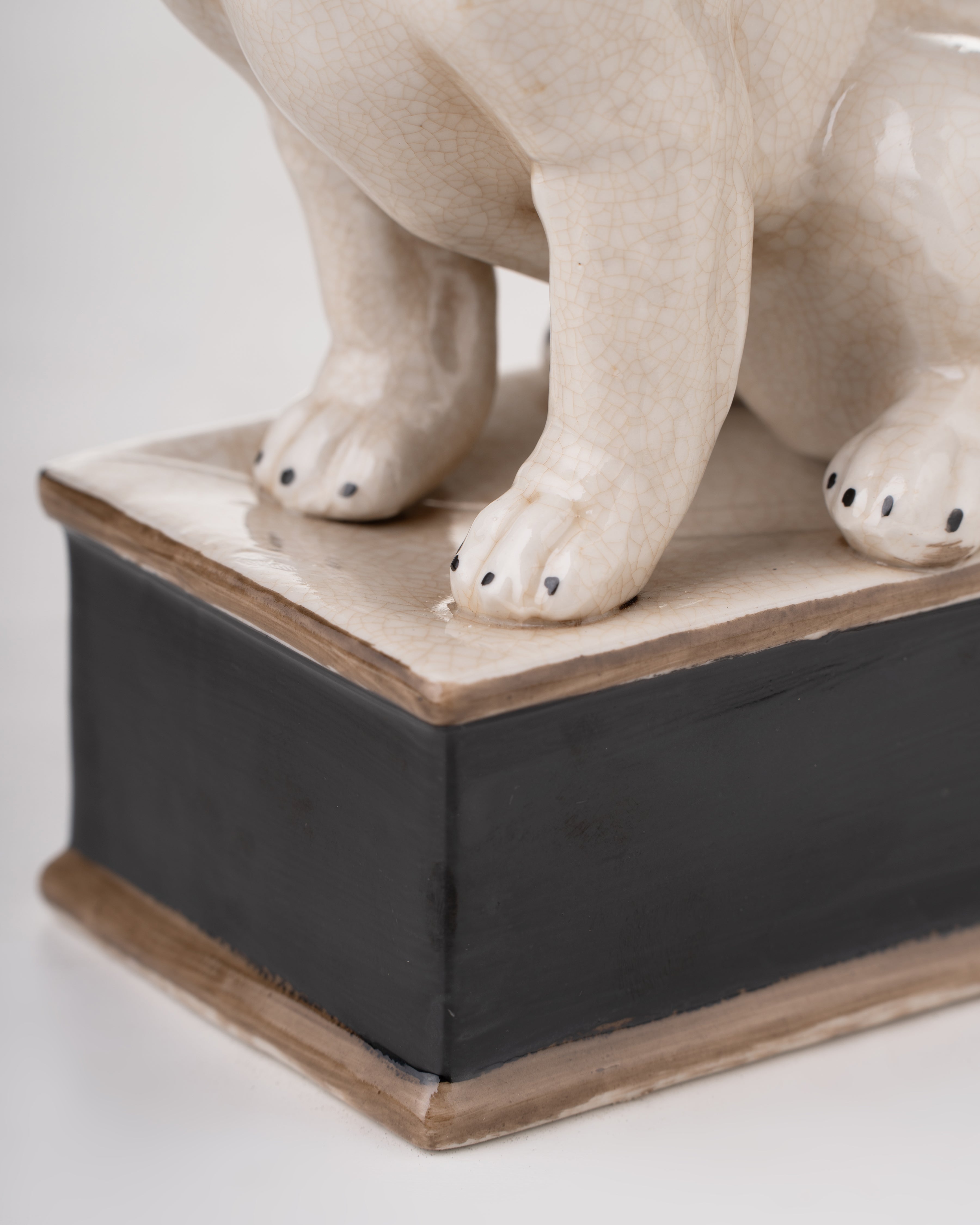 Sir Winston Dog Statue