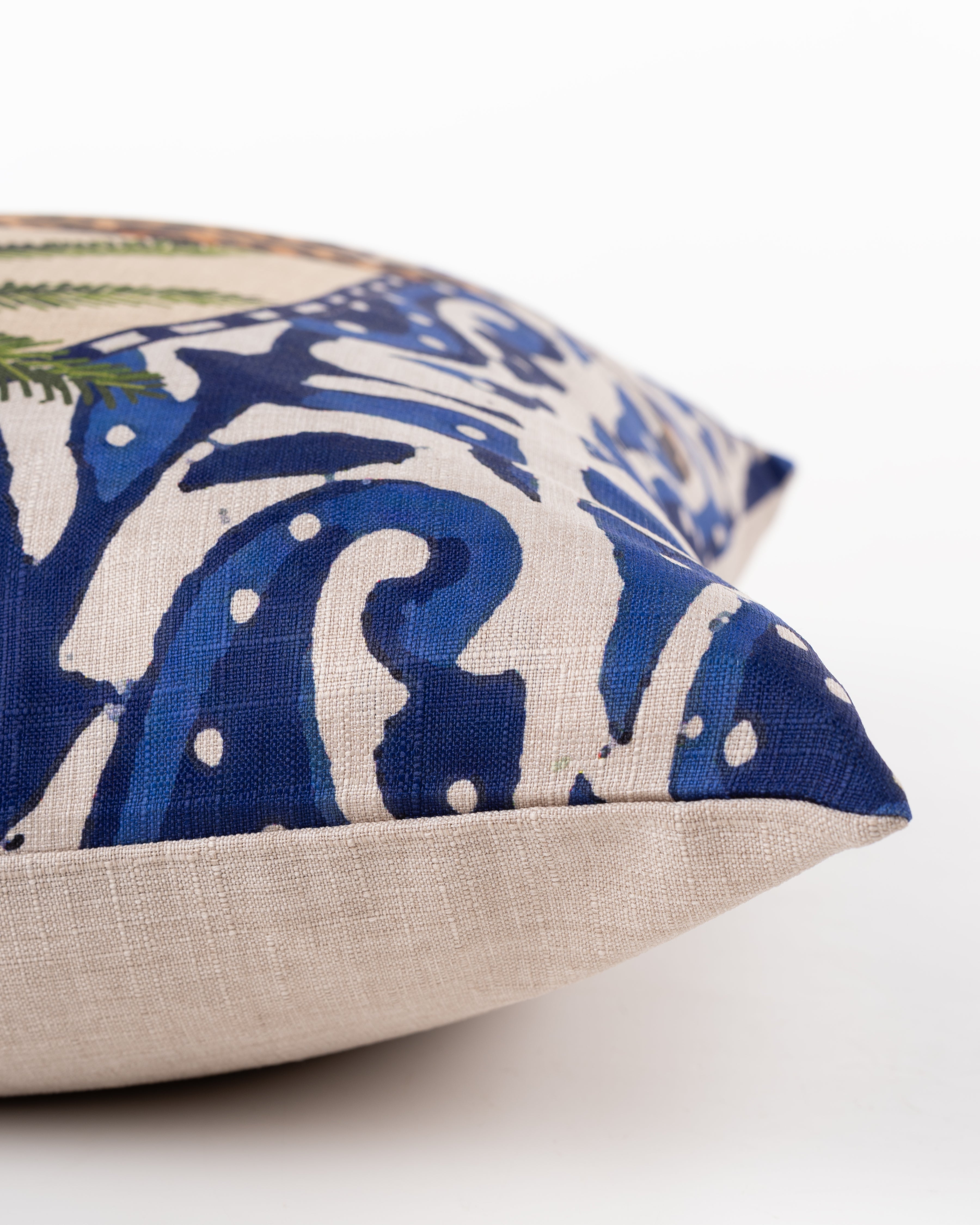 CUSHION MEDINA LEO  60X60