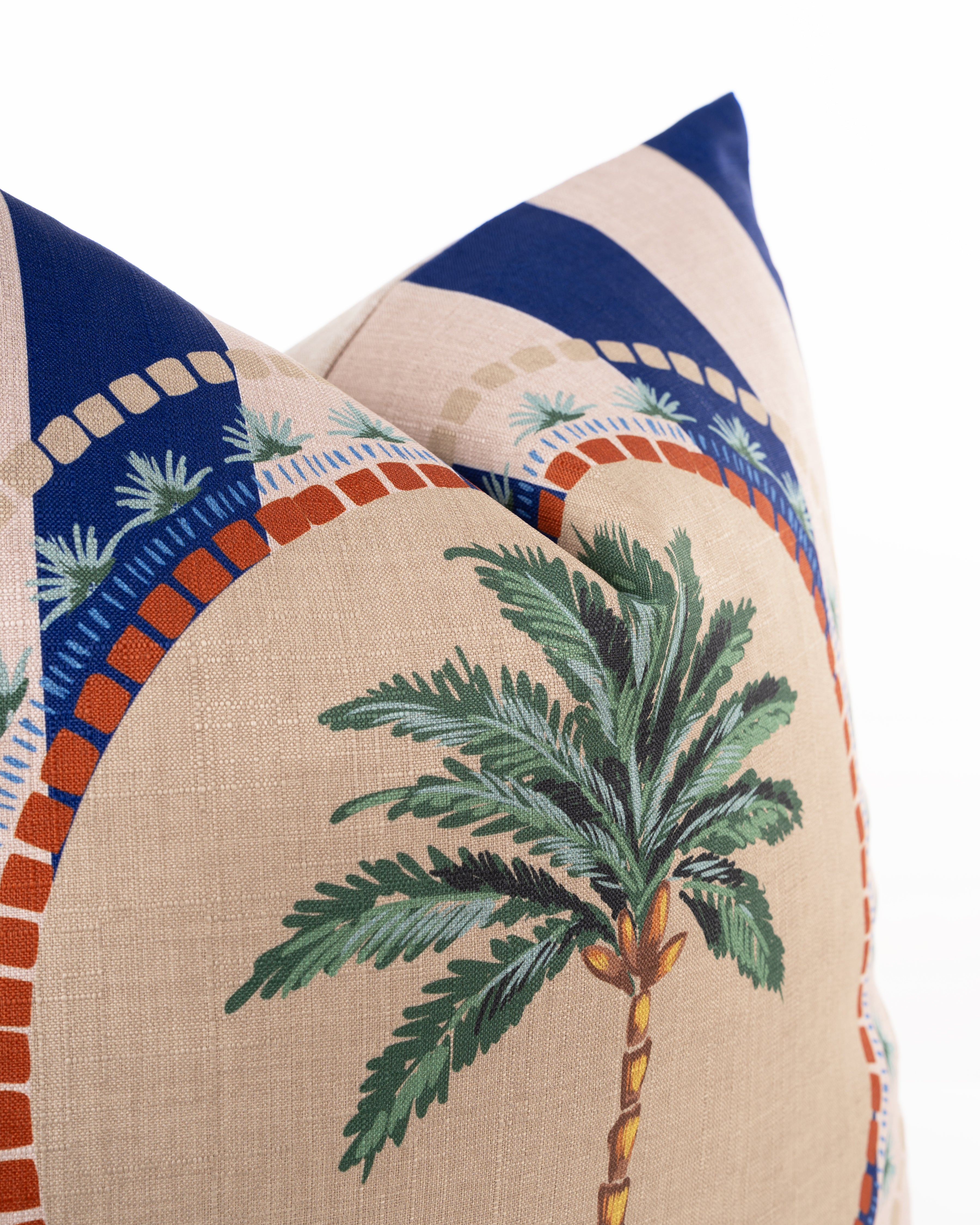 Bay Palm Cushion