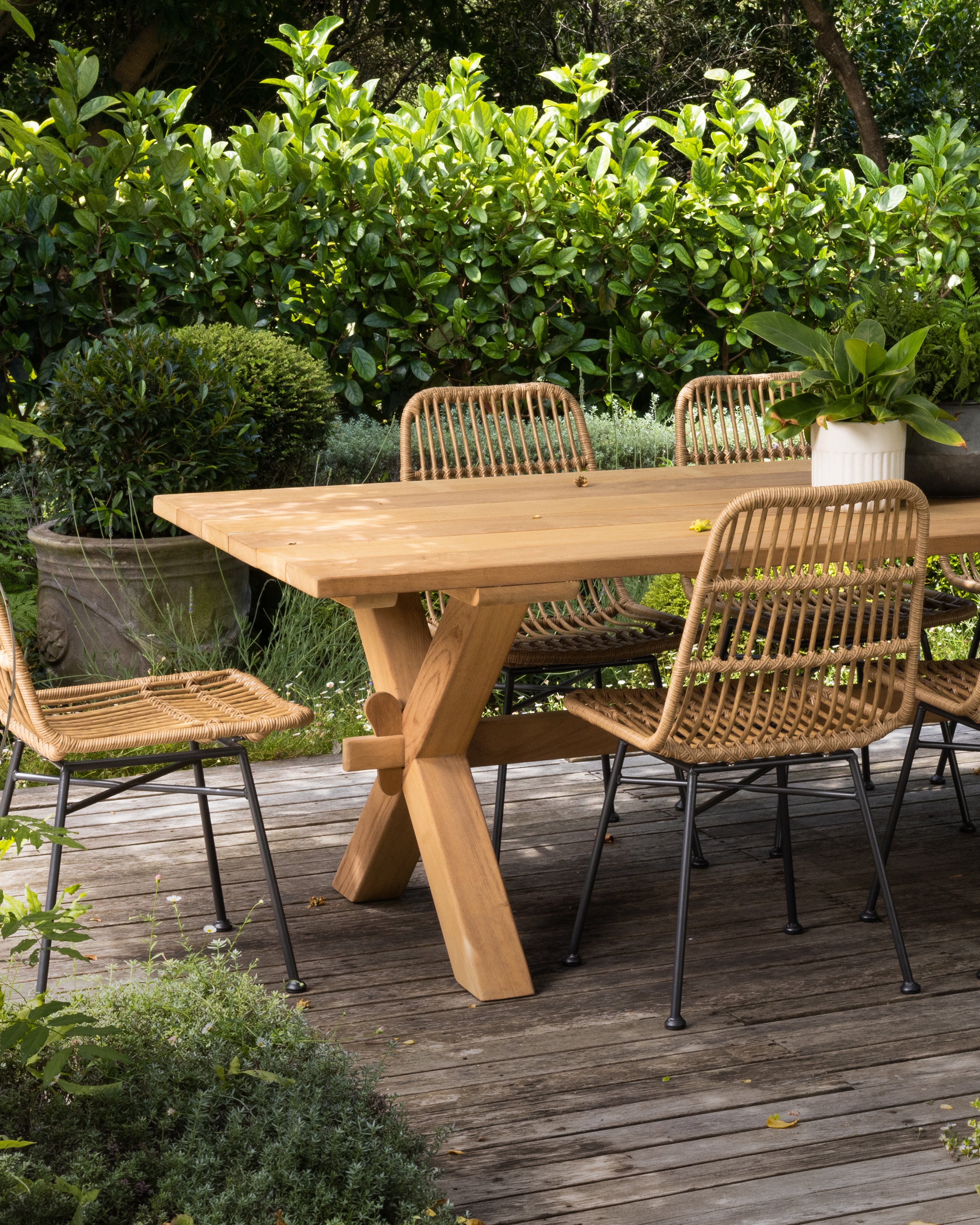 Plett Deck Table