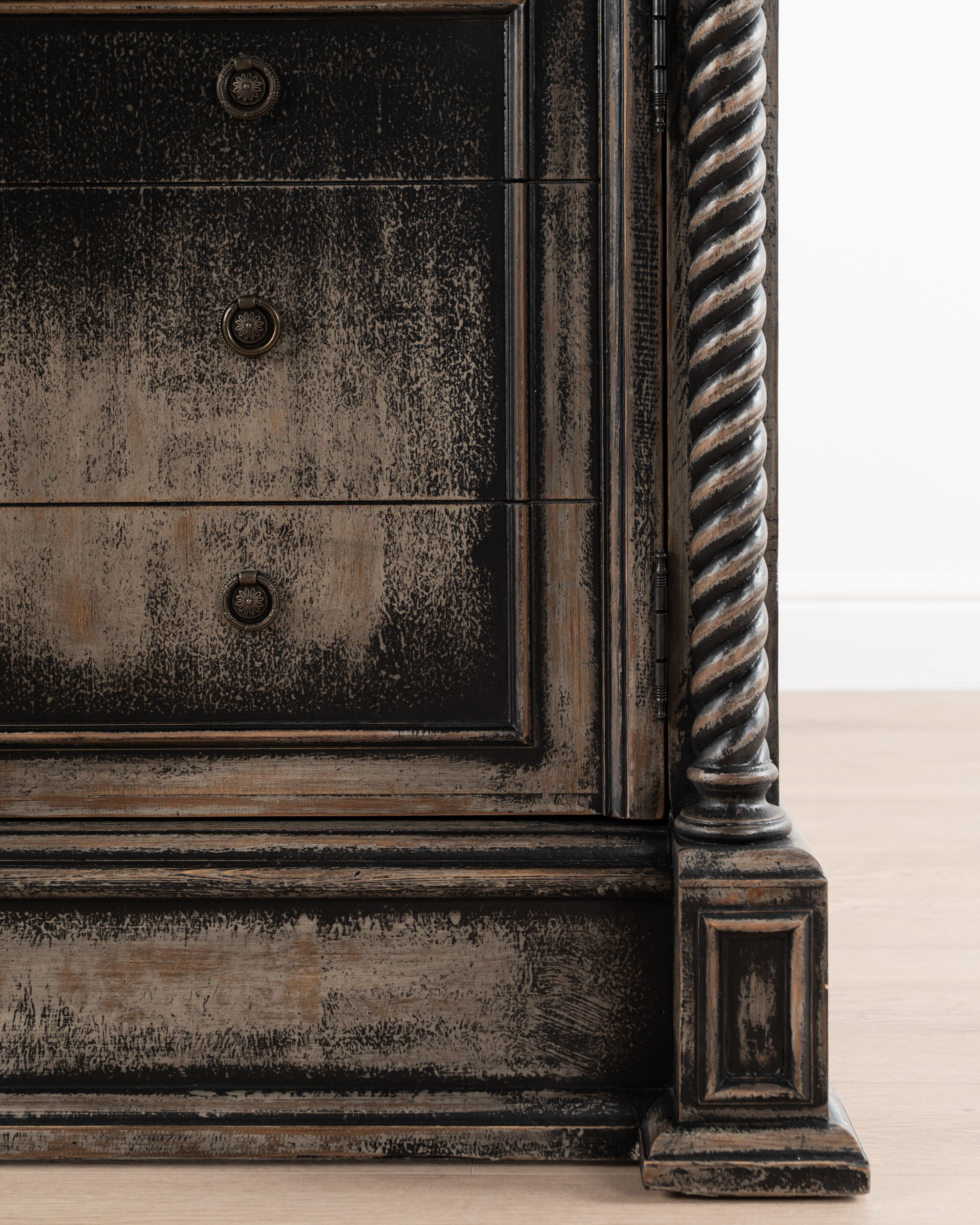 Limited Edition Sevilla Sideboard