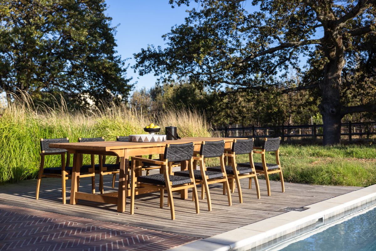 Resort Changu Dining Armchair | Black