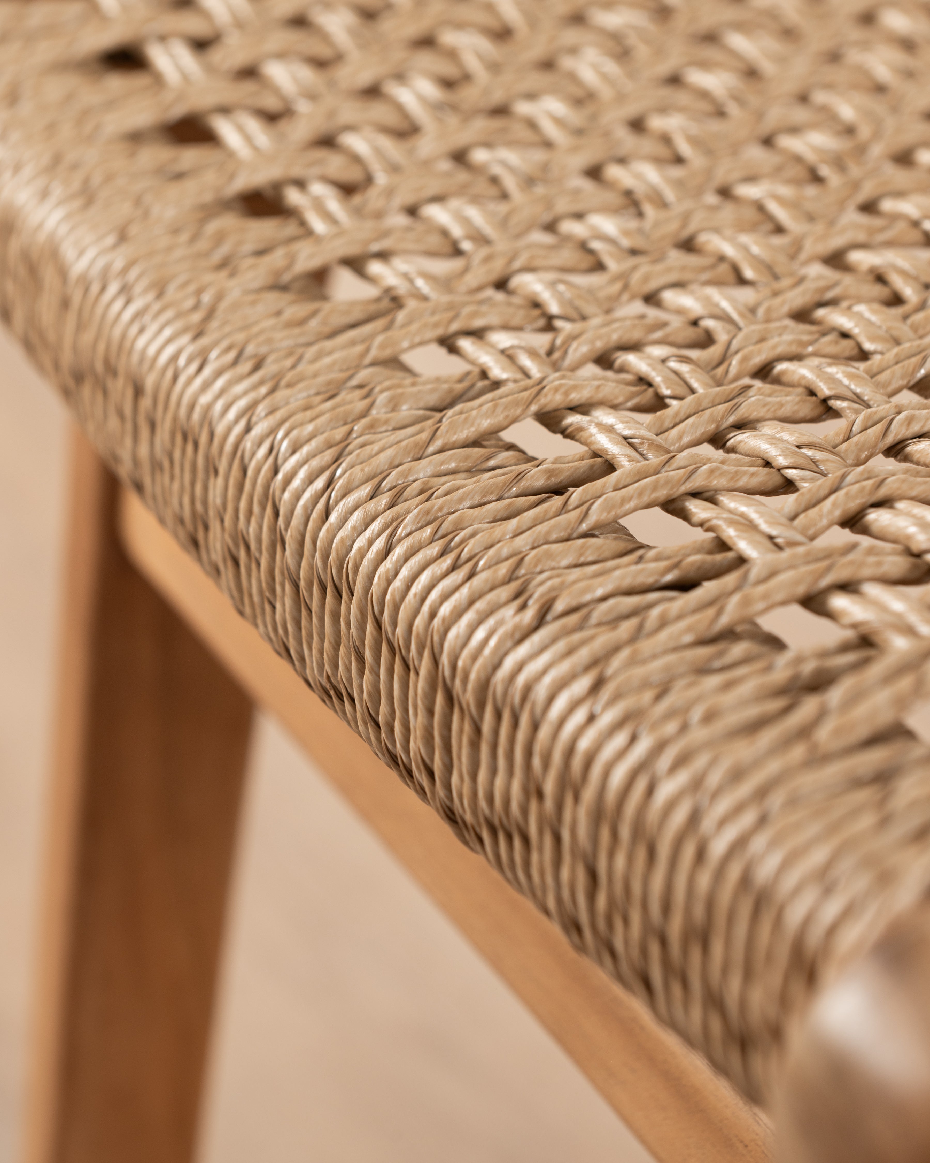 Resort Pemba Counter Chair