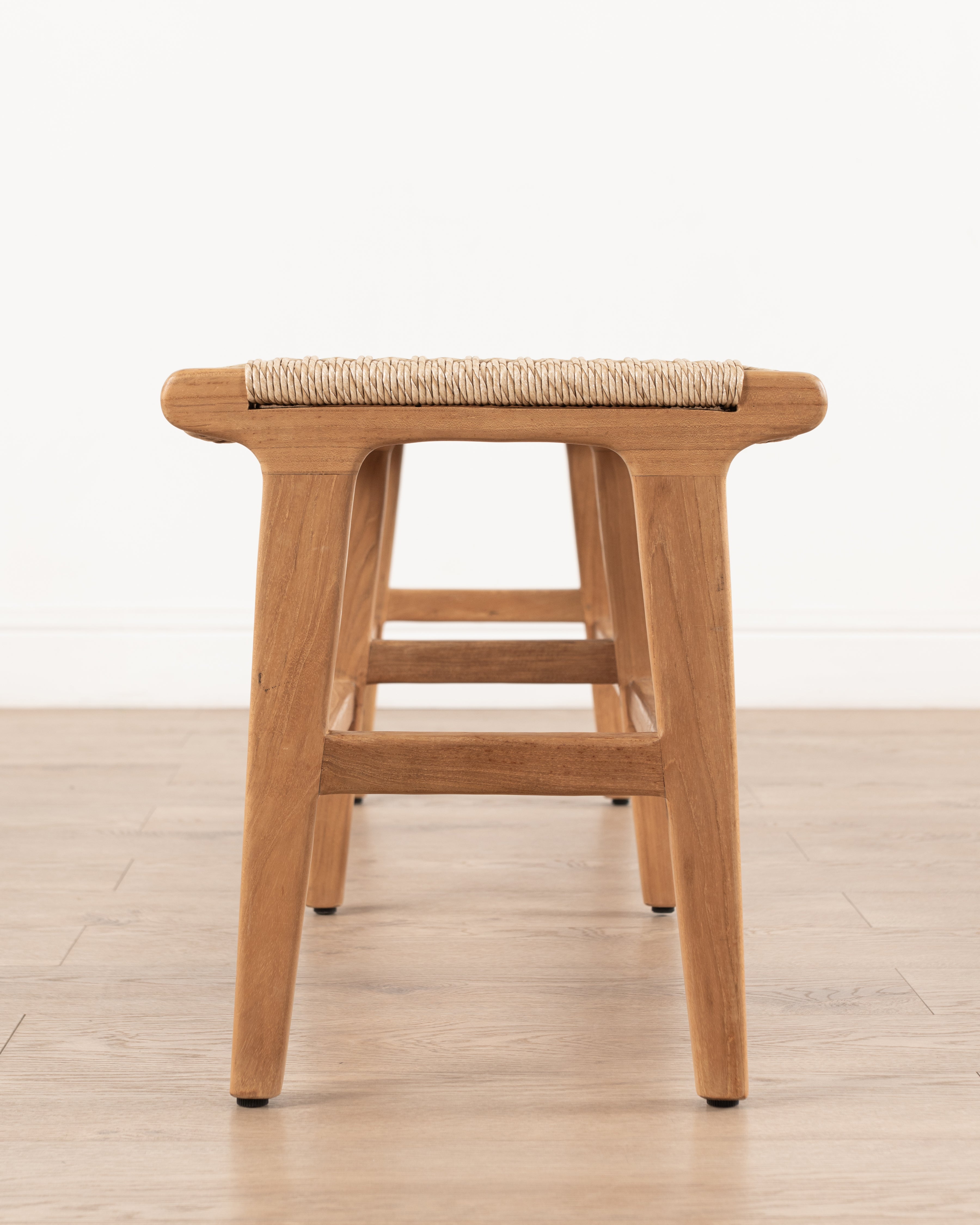 Resort Pemba Bench