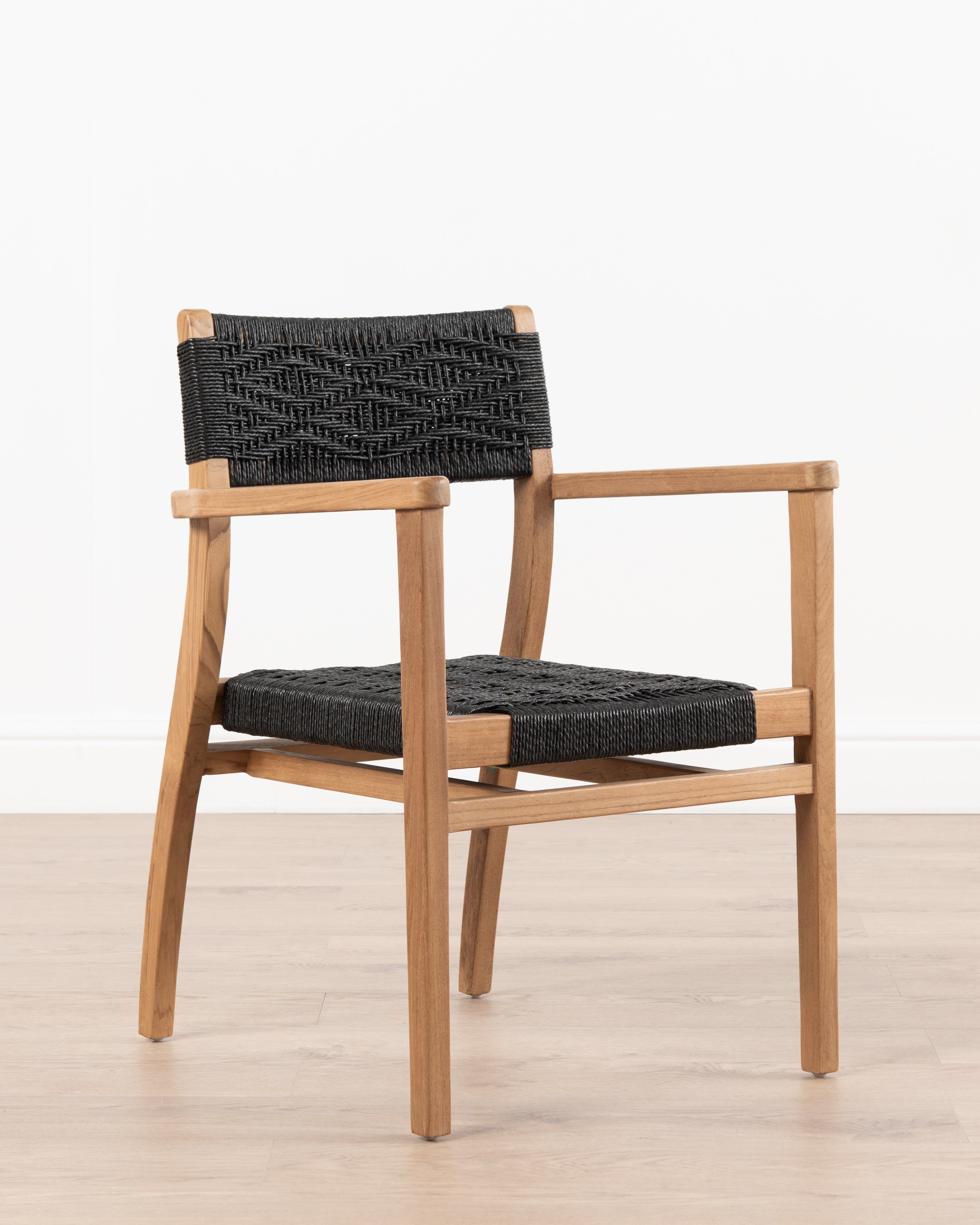 Resort Changu Dining Armchair | Black