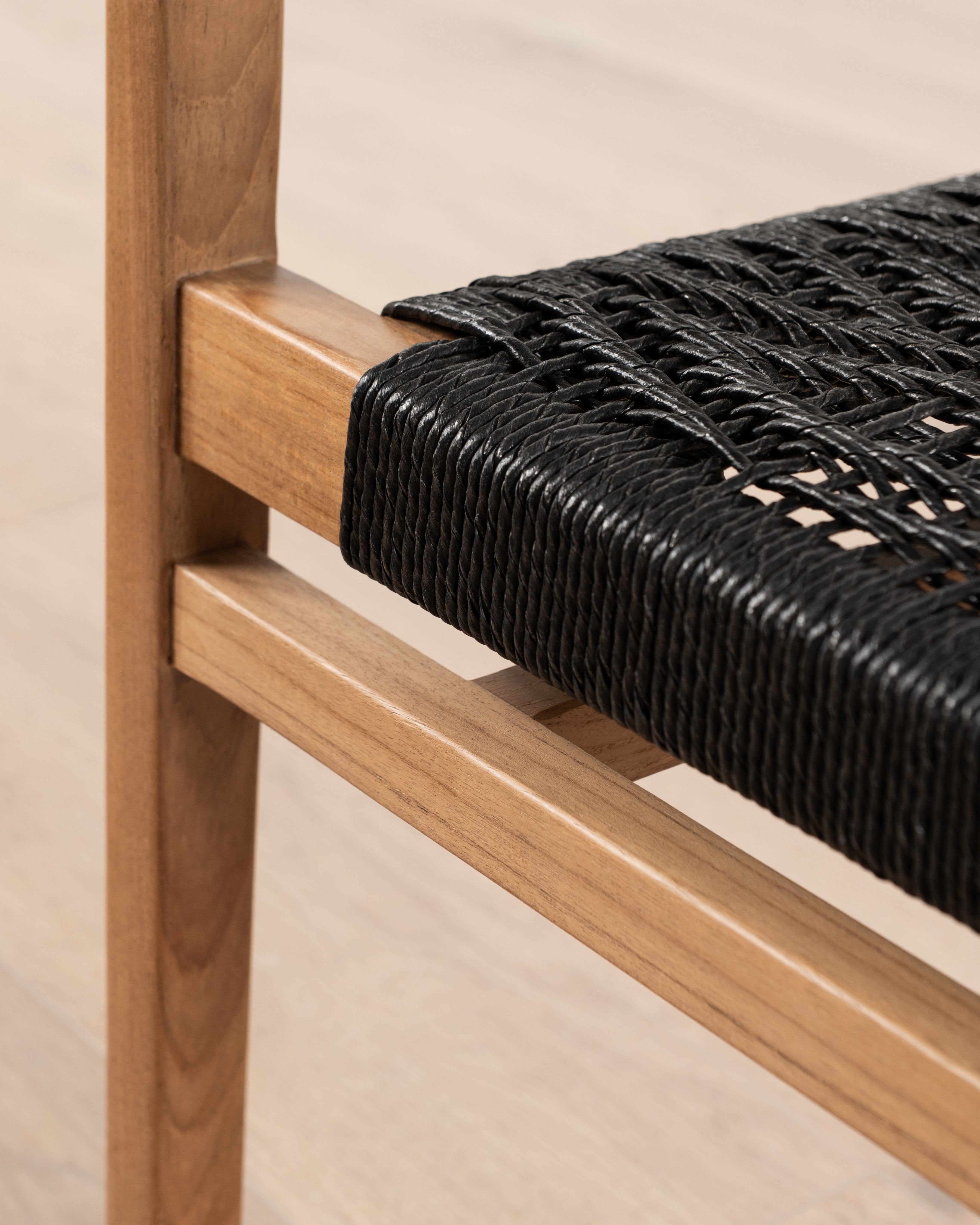 Resort Changu Dining Armchair | Black