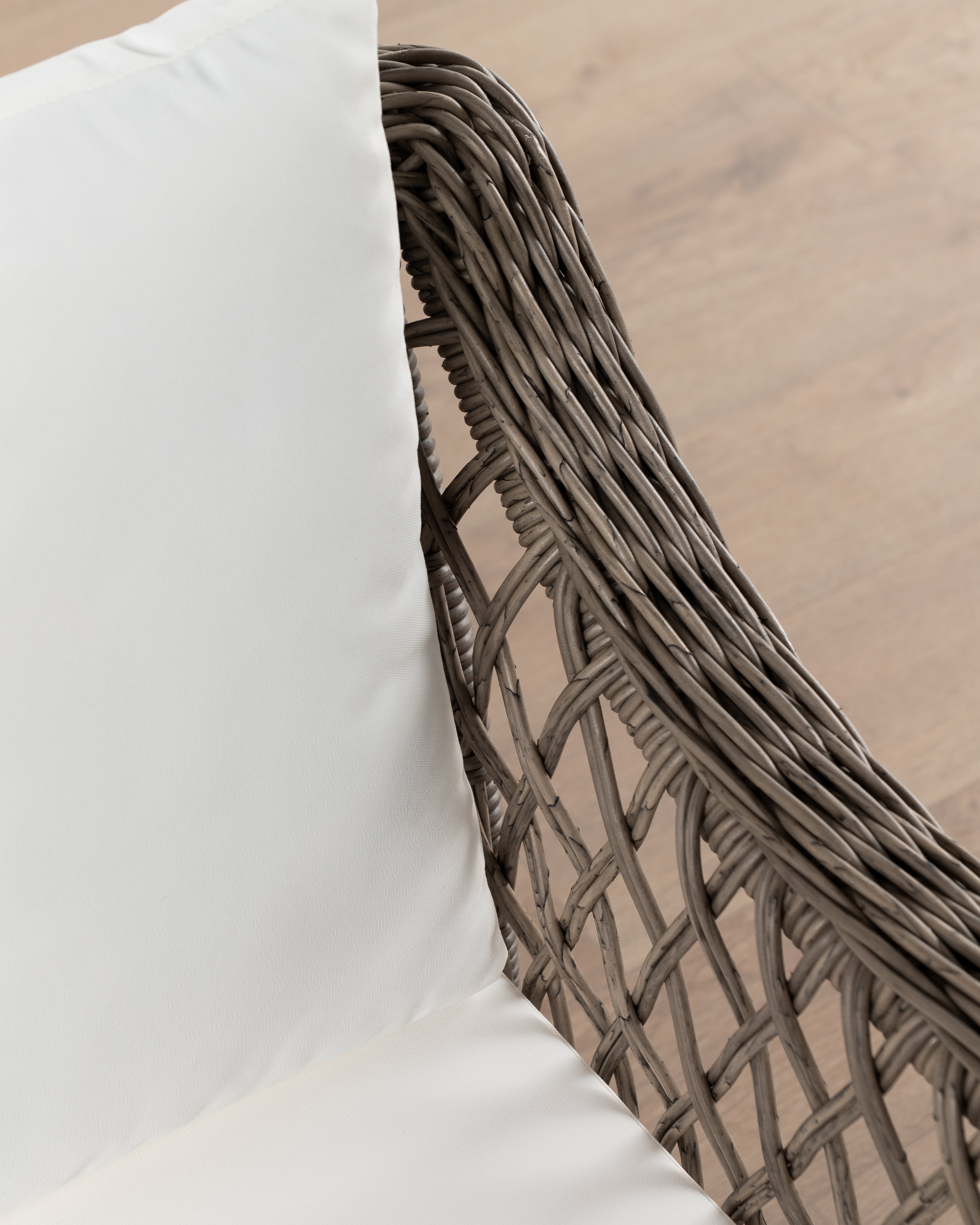 Bakoven 2.5 Seater Sofa