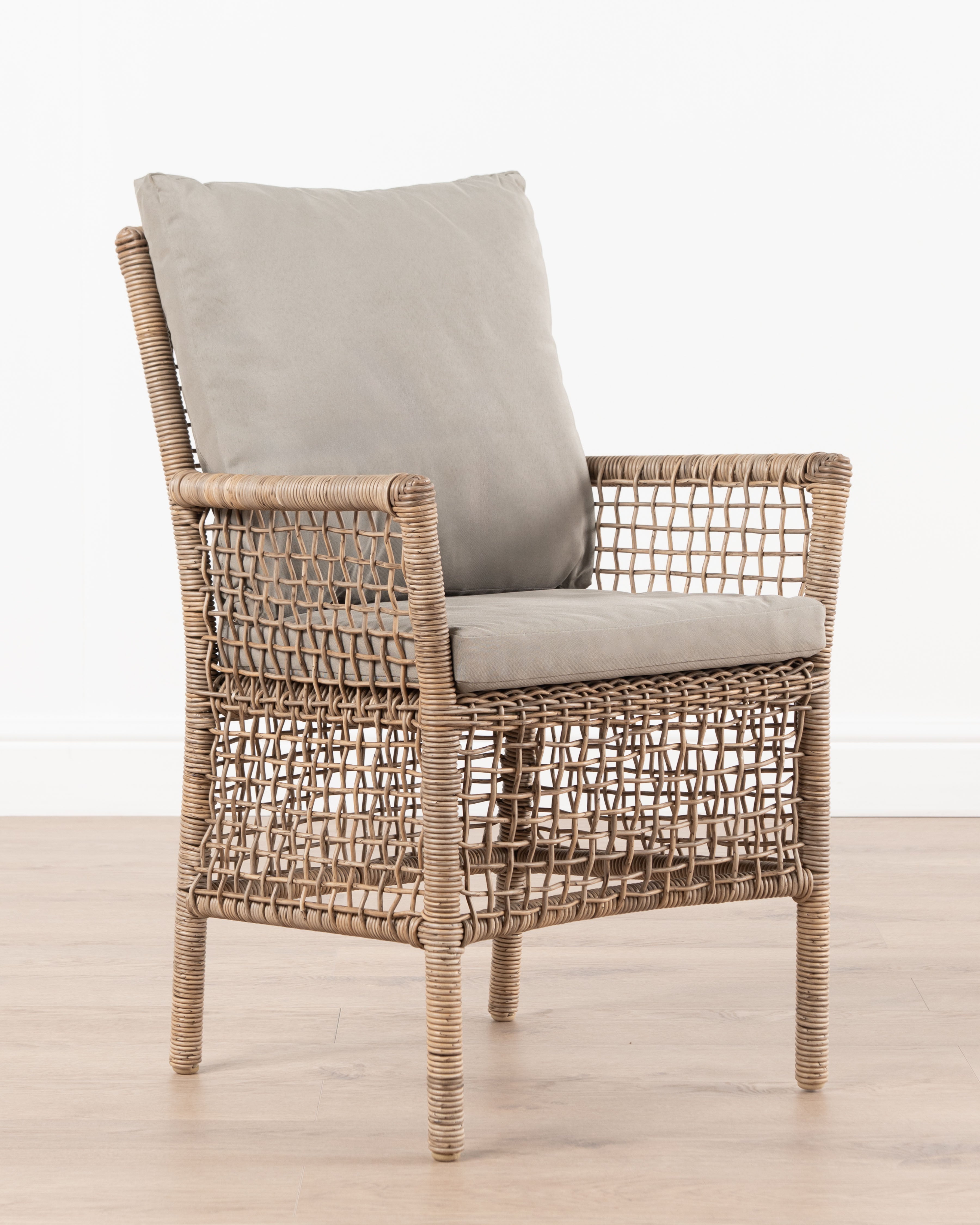 Resort Monica Armchair