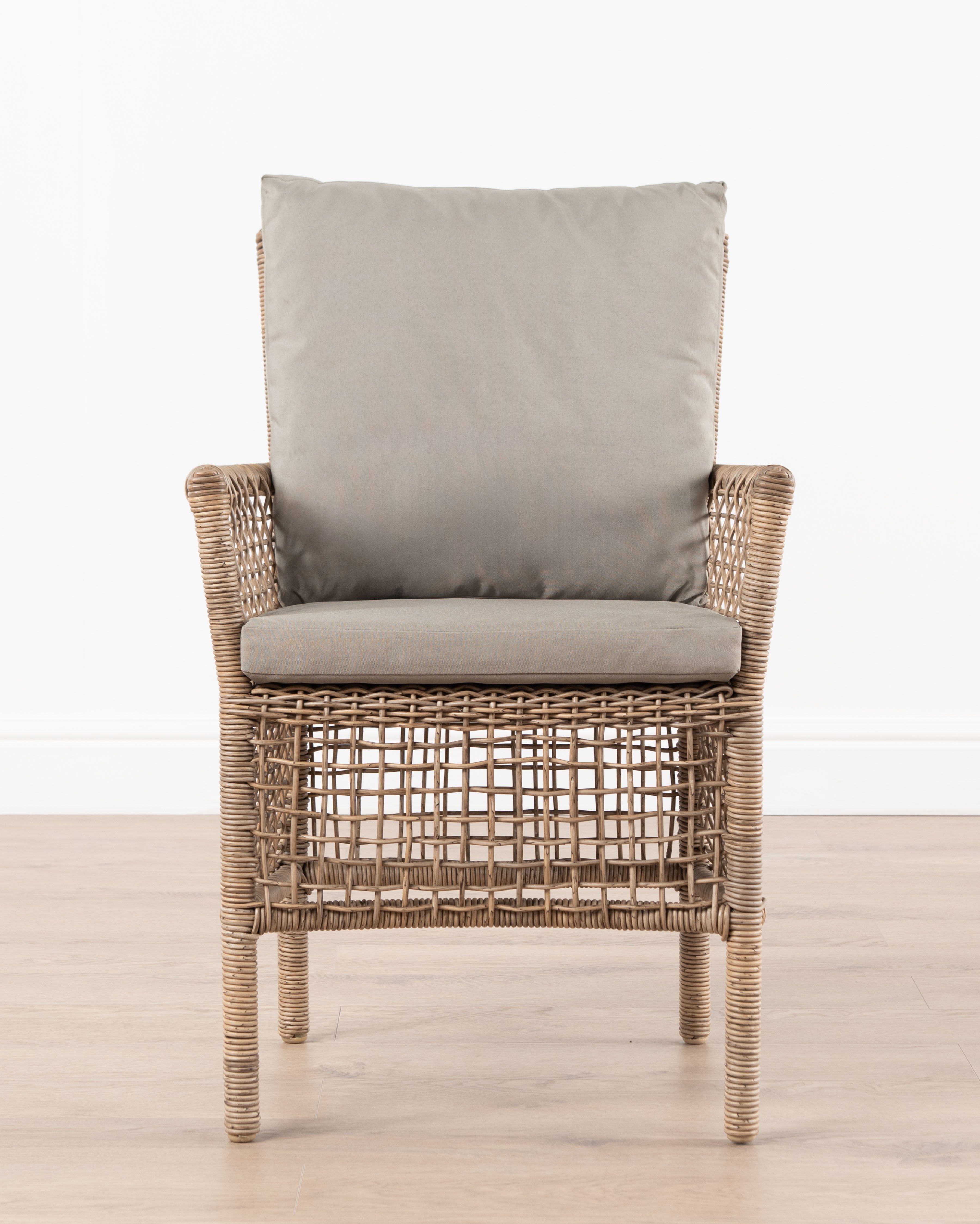 Resort Monica Armchair