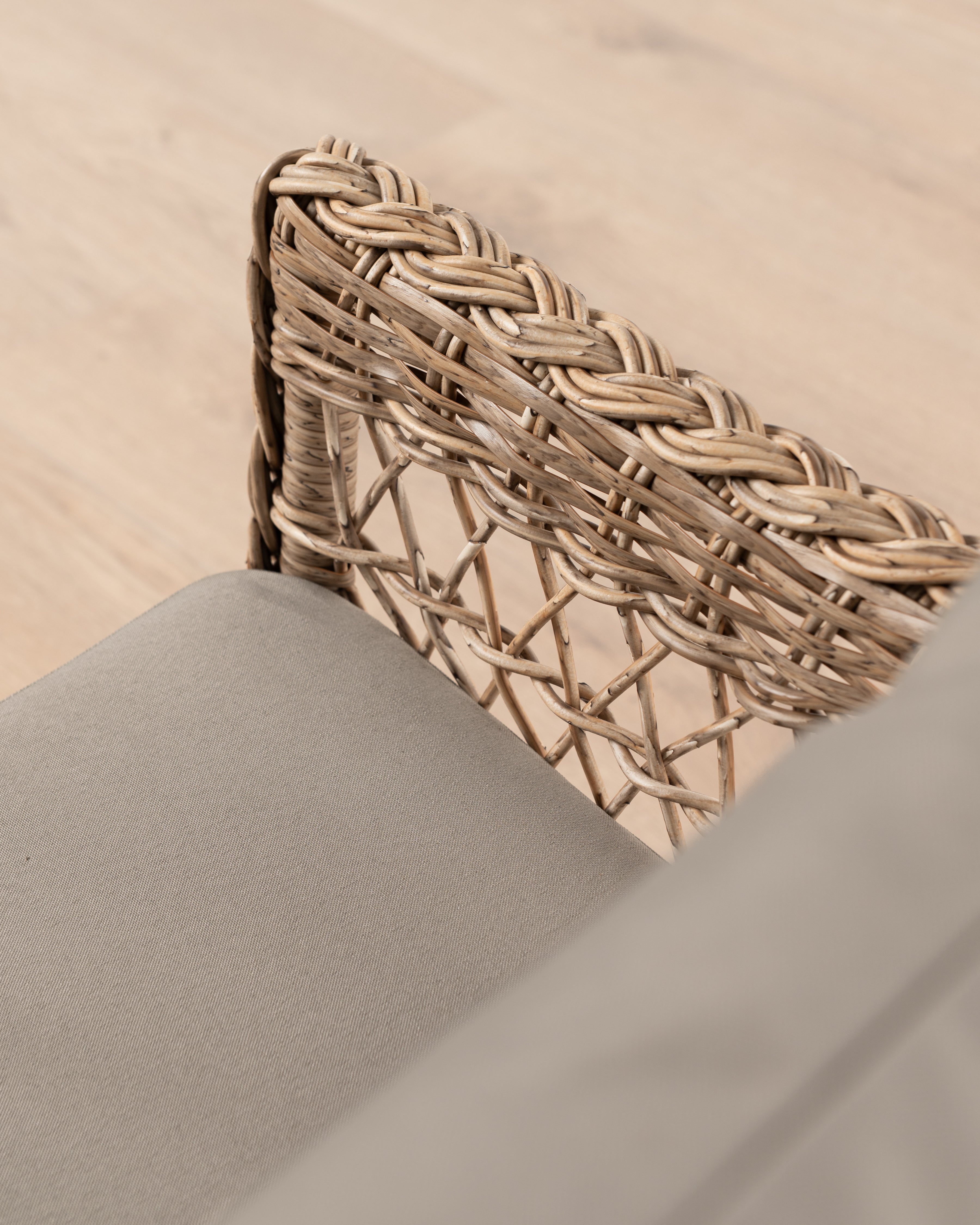 Courtyard 3 seater sofa