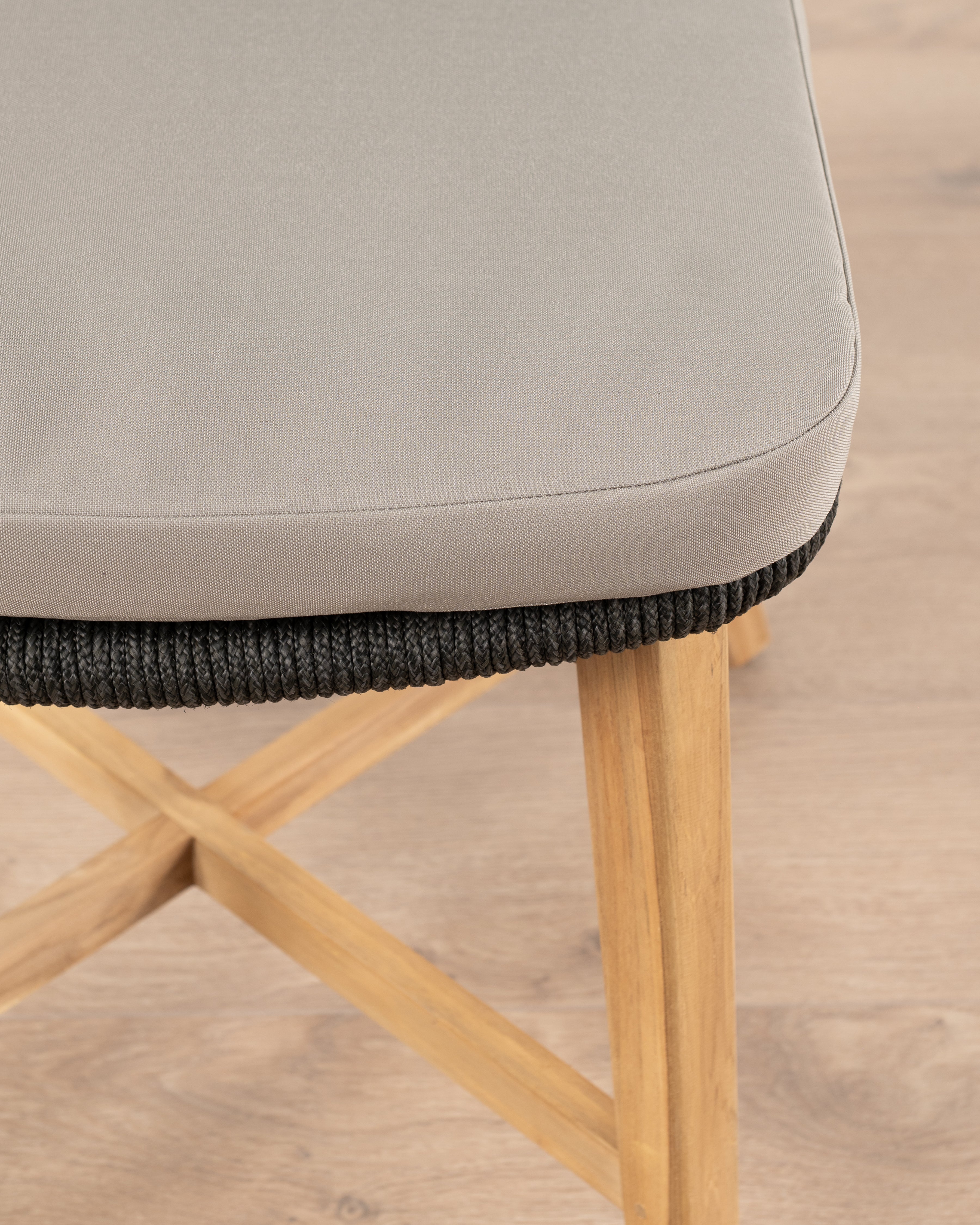 Resort Sandes Dining Chair | Black