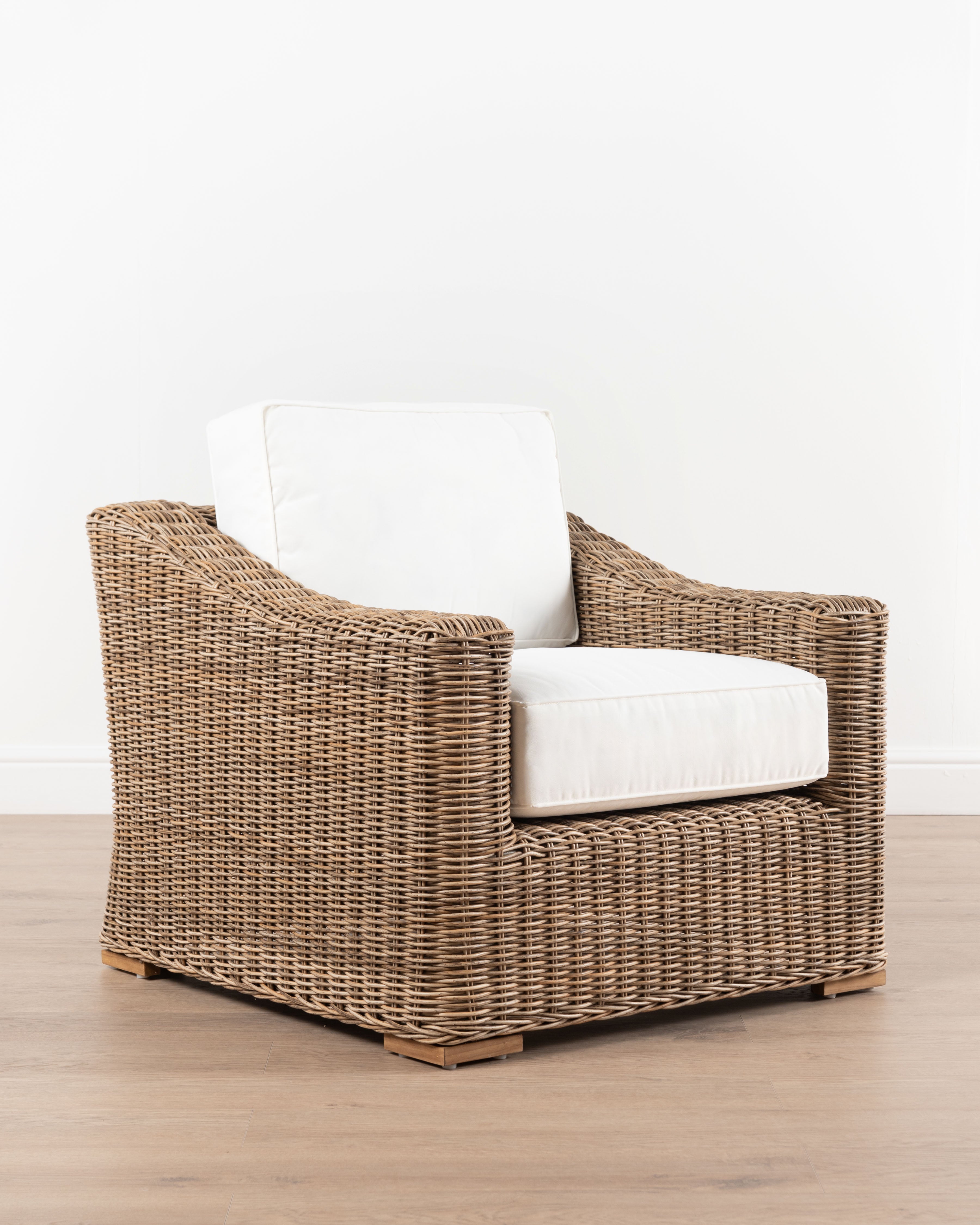 Vineyard Lounge chair