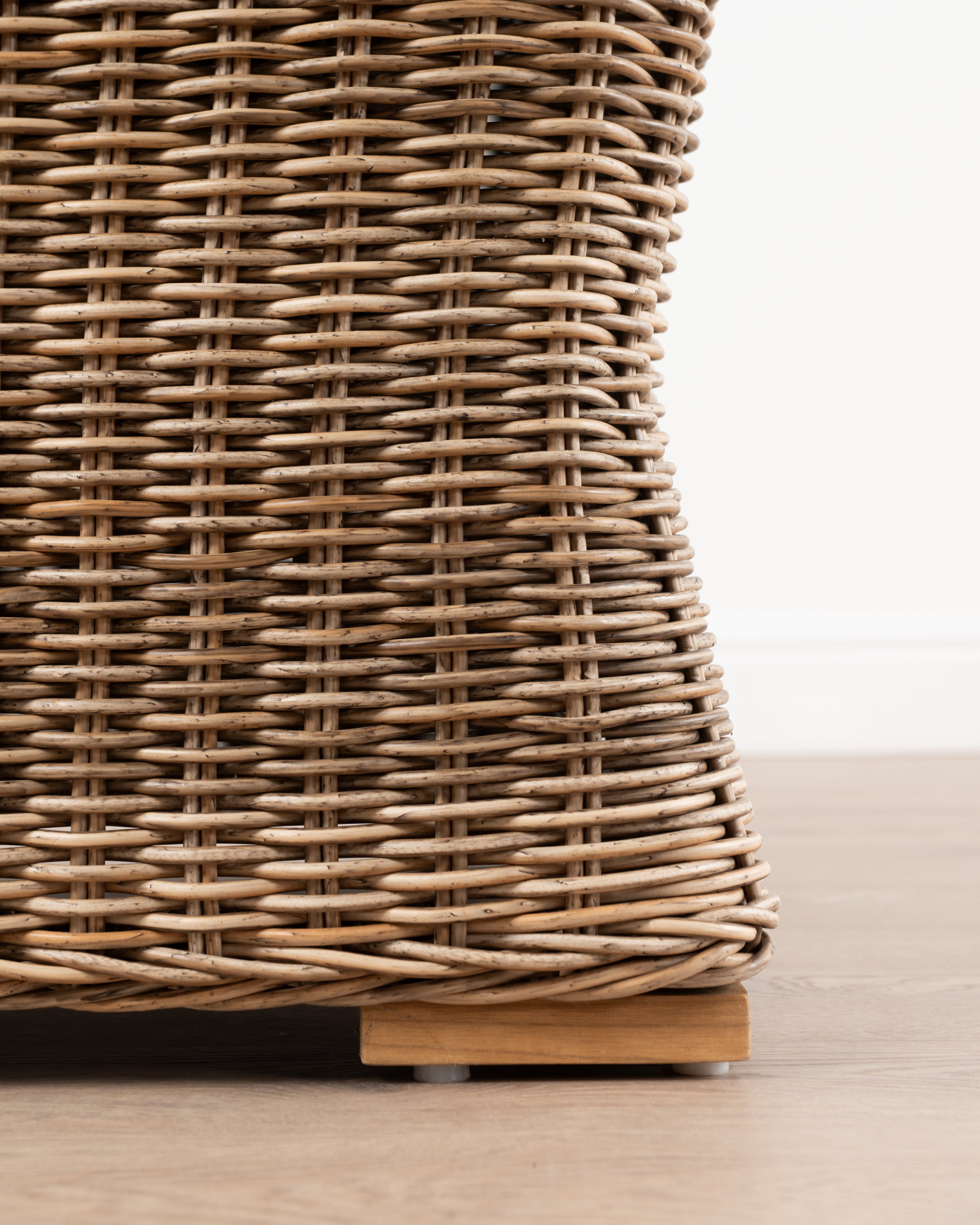 Vineyard Lounge chair