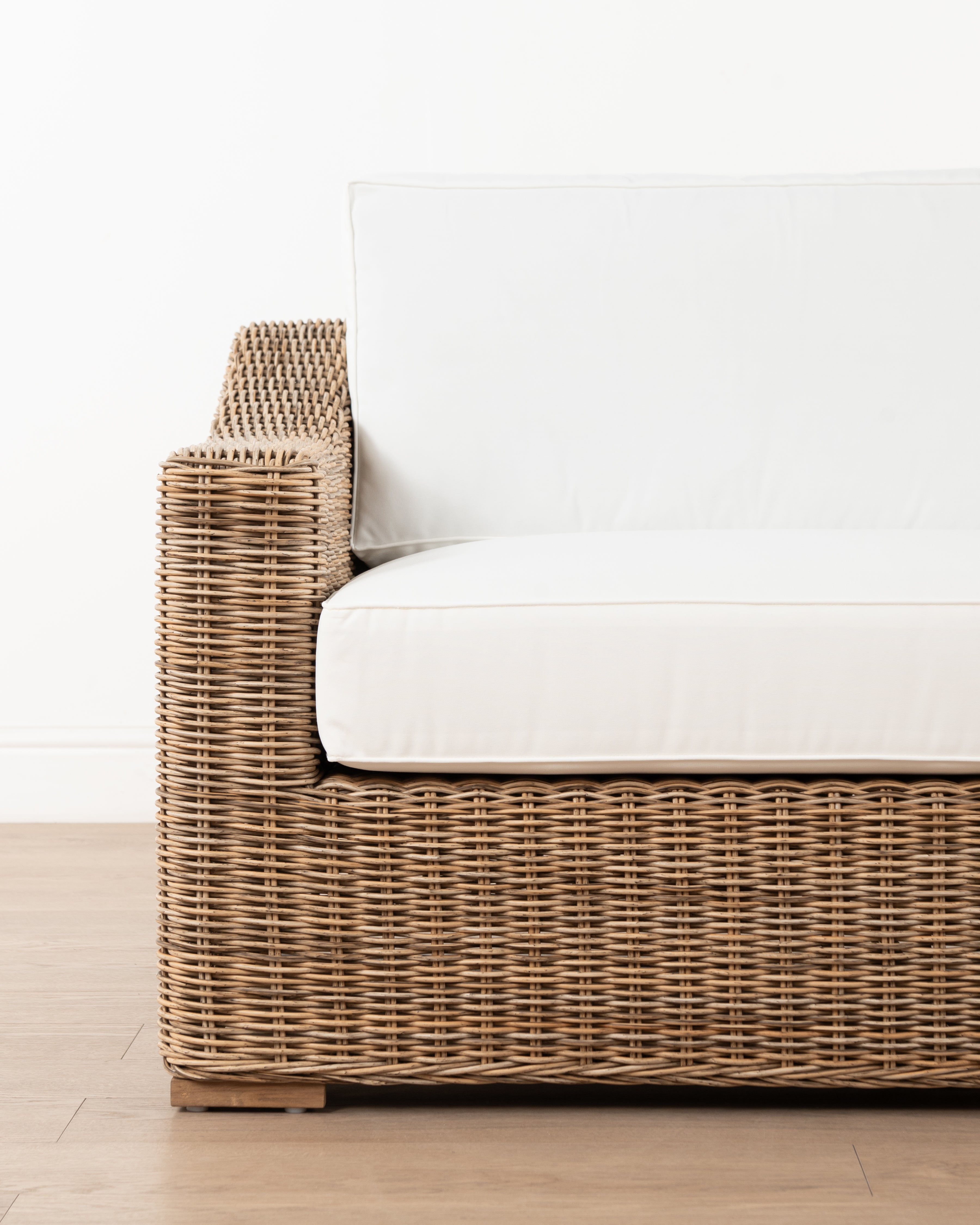 Vineyard 4 Seater Sofa