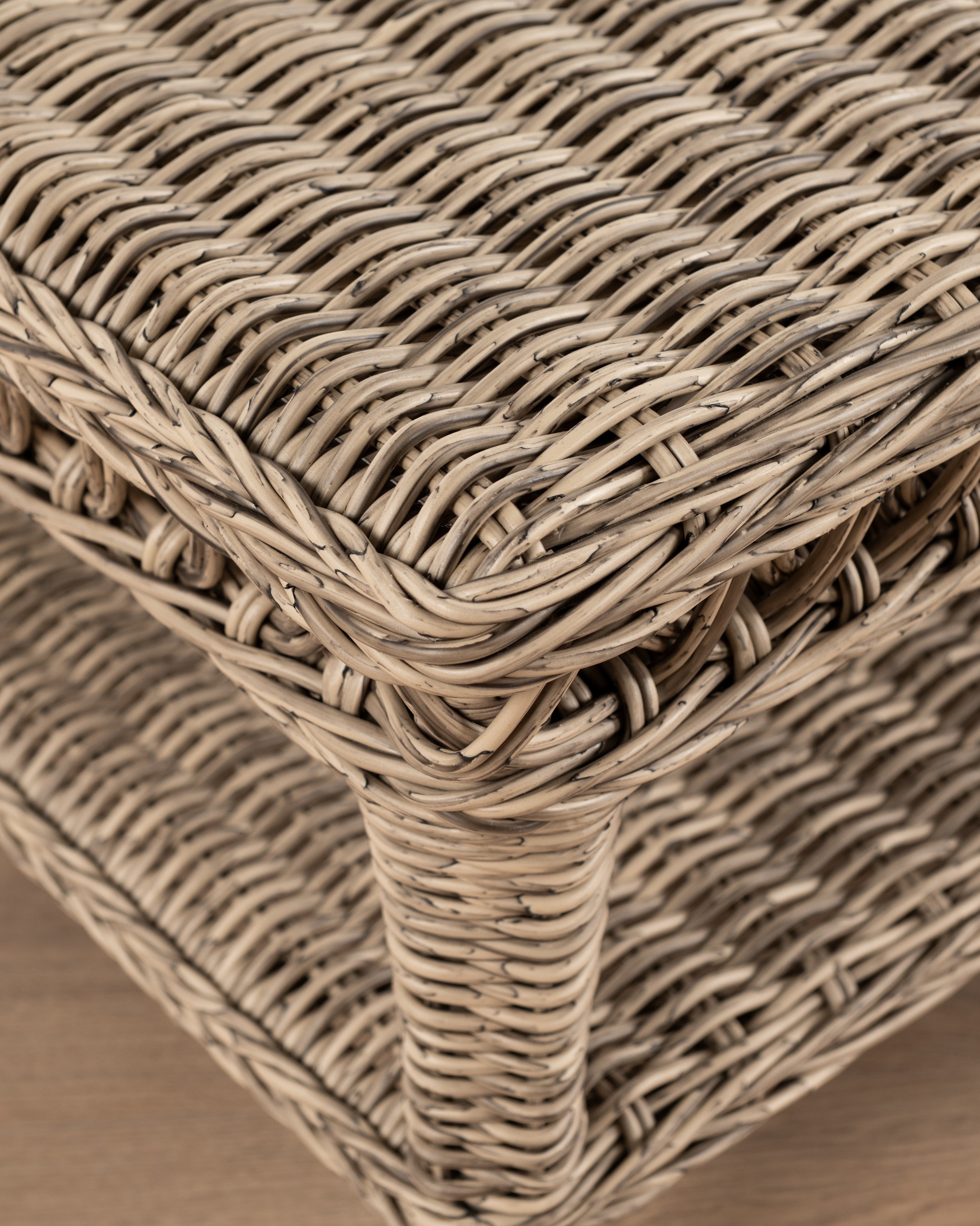Bakoven Coffee Table