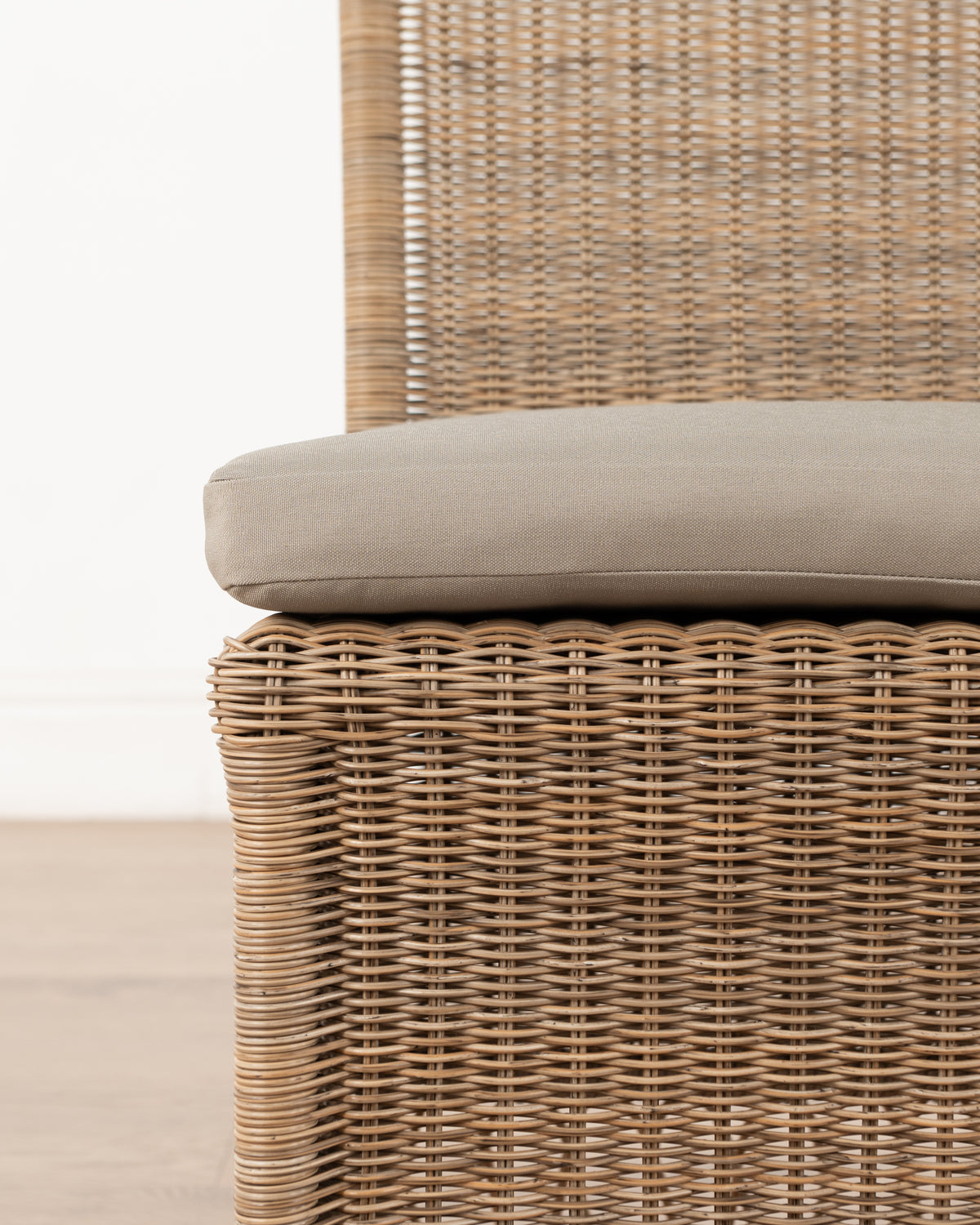 Courtyard Dining Chair