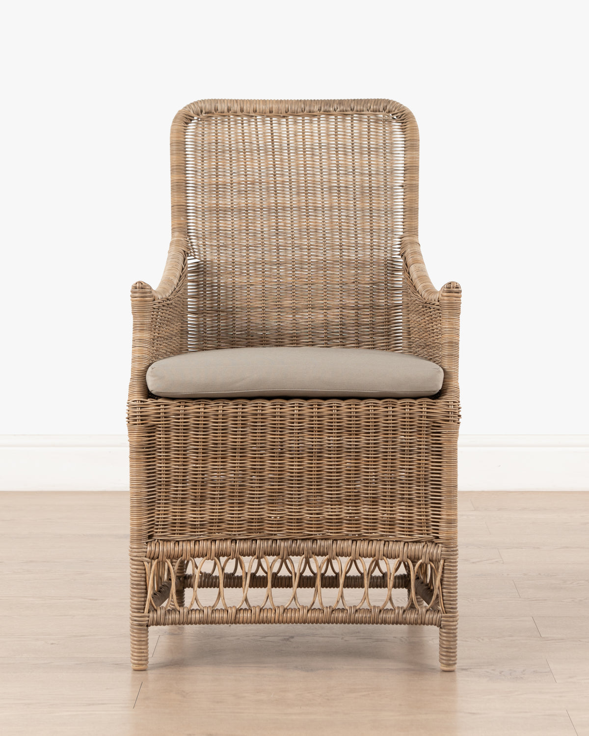 Courtyard Carver Chair