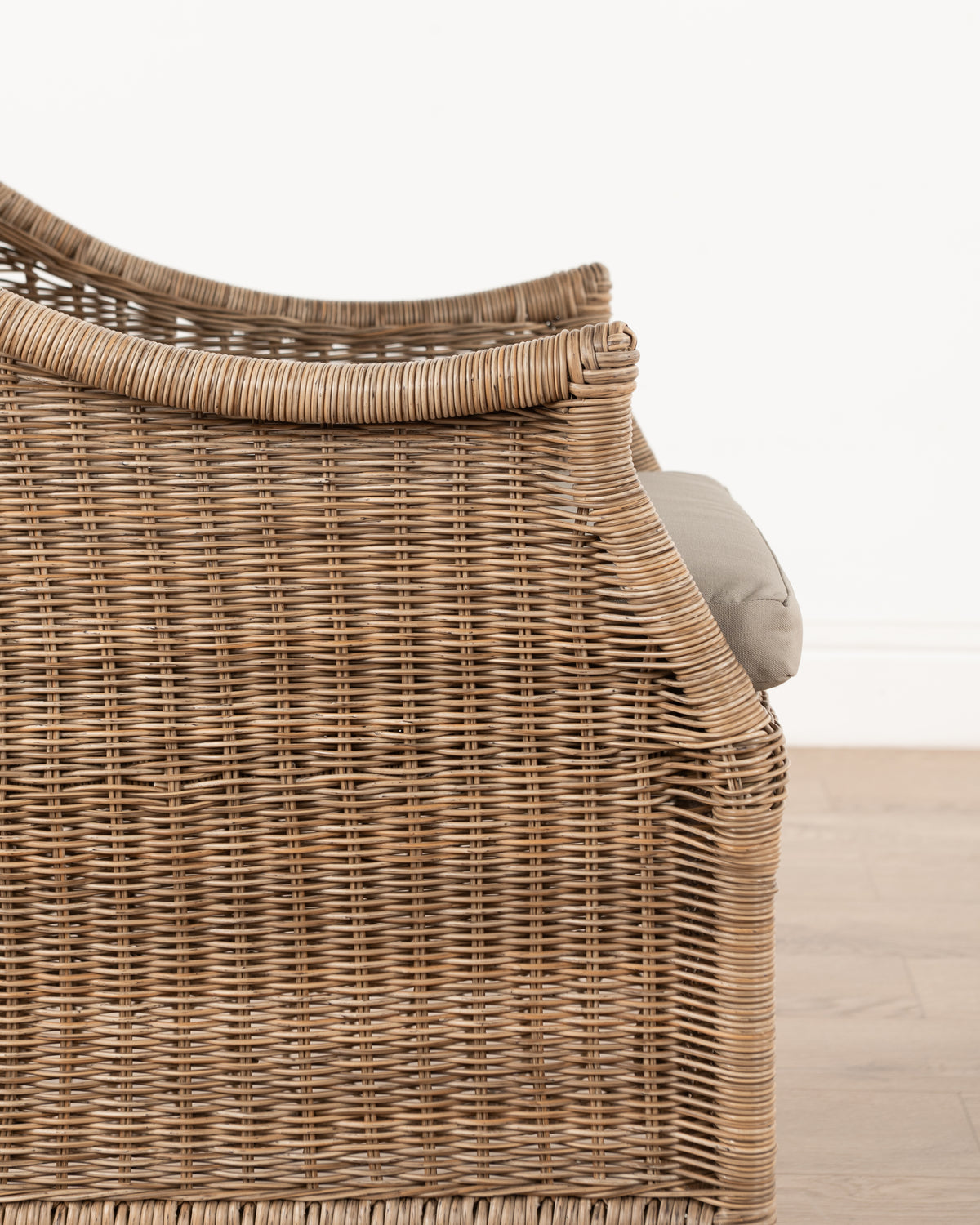Courtyard Carver Chair