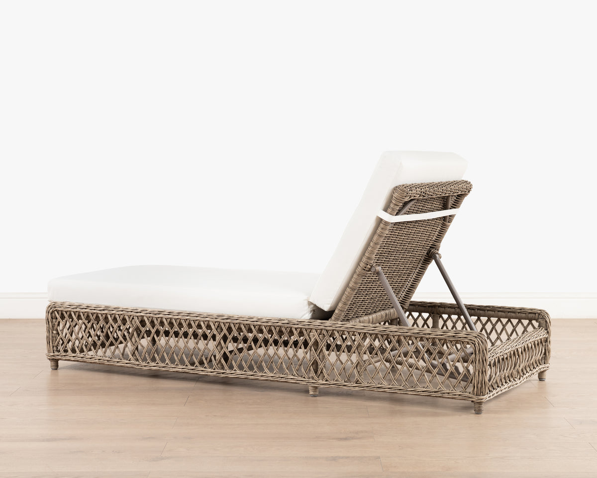 Bakoven Lounger