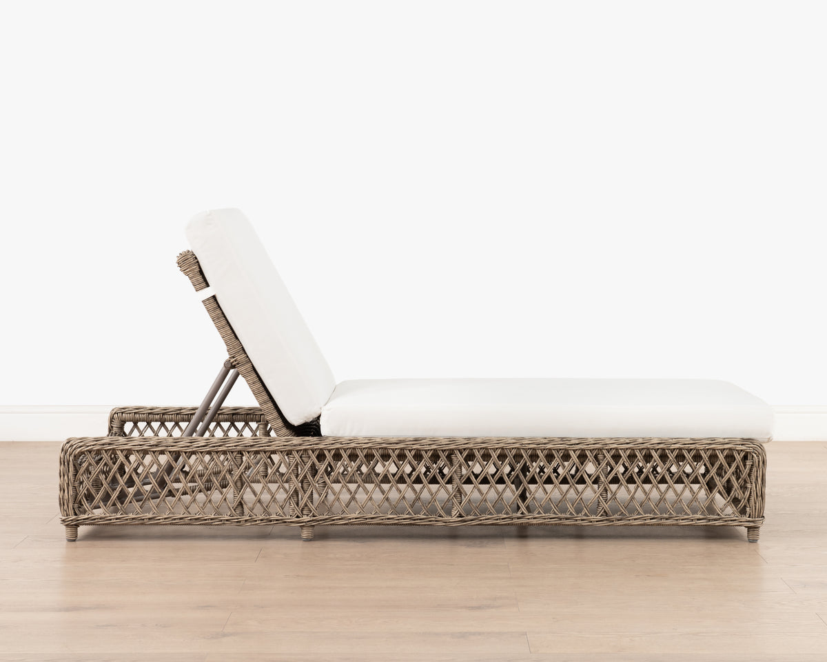 Bakoven Lounger