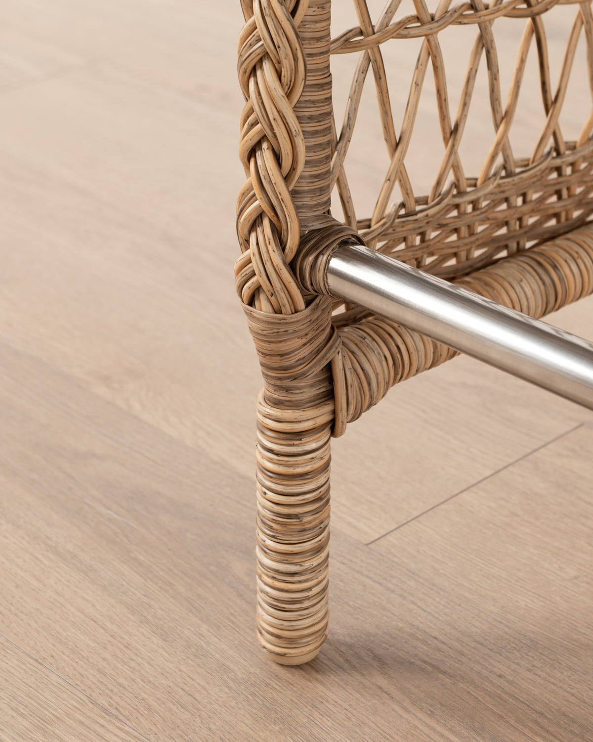 Courtyard Bar Chair