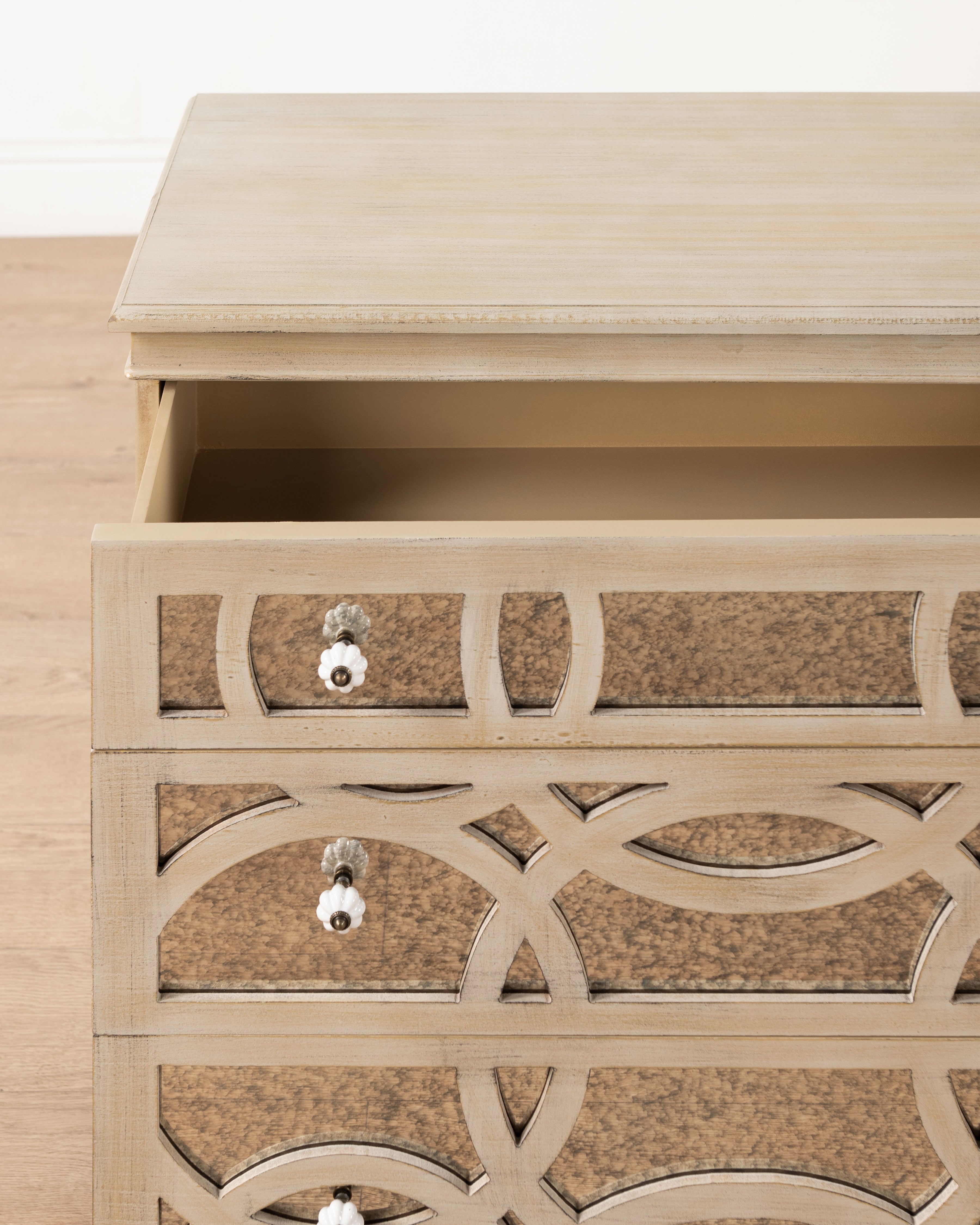 Aloin Chest of Drawers