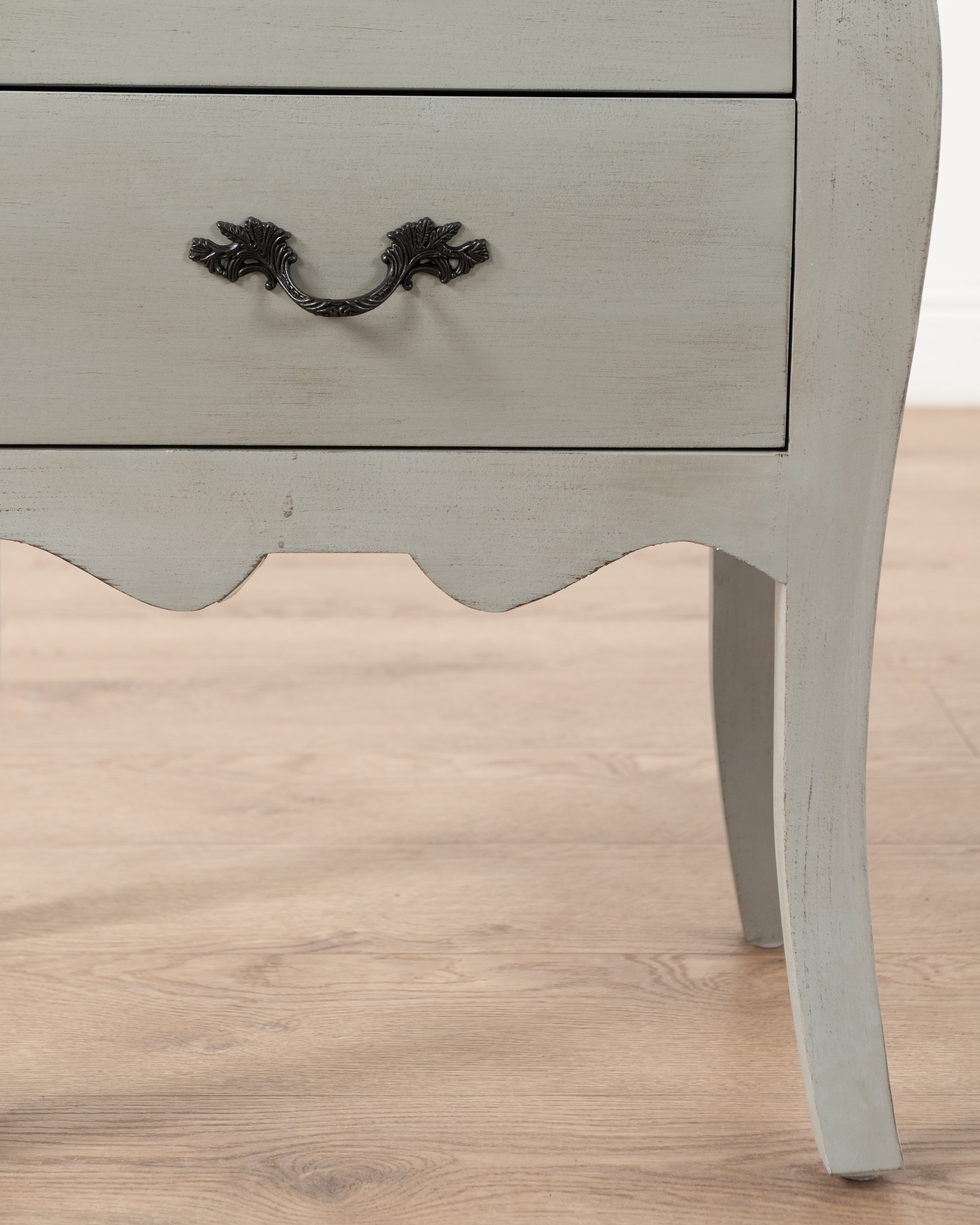 Atelier Madeleine Bedside