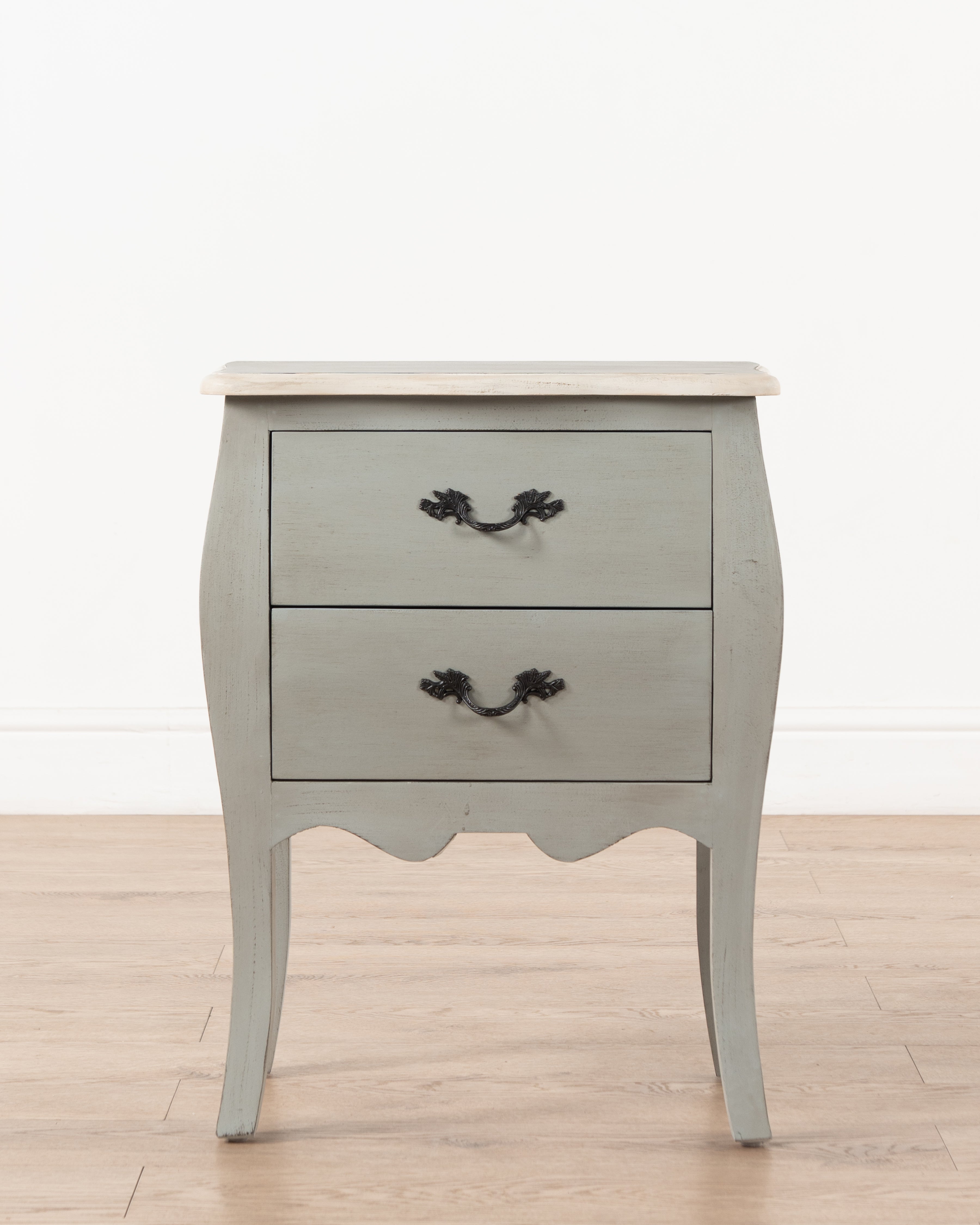 Madeleine Bedside