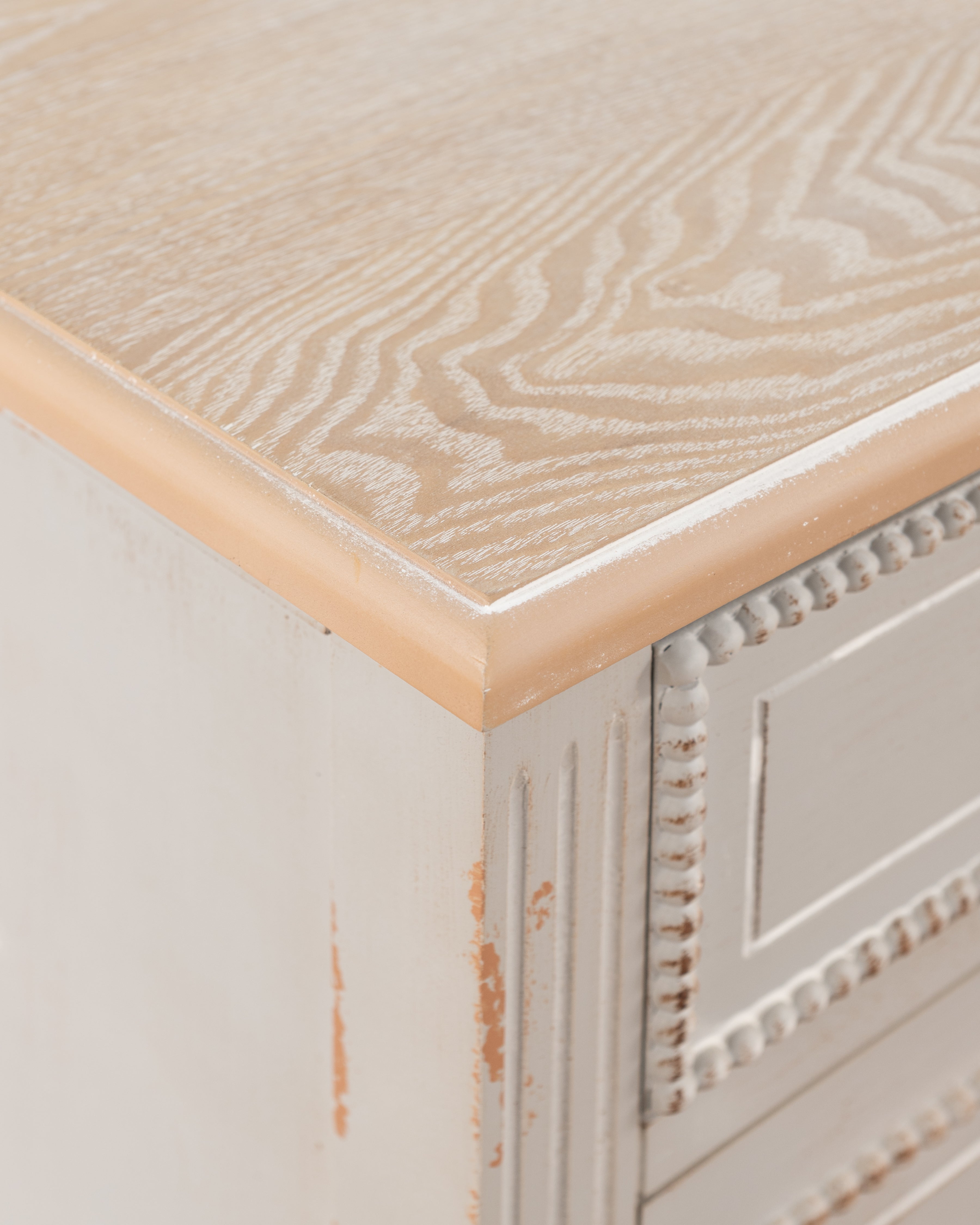 Henri bedside table