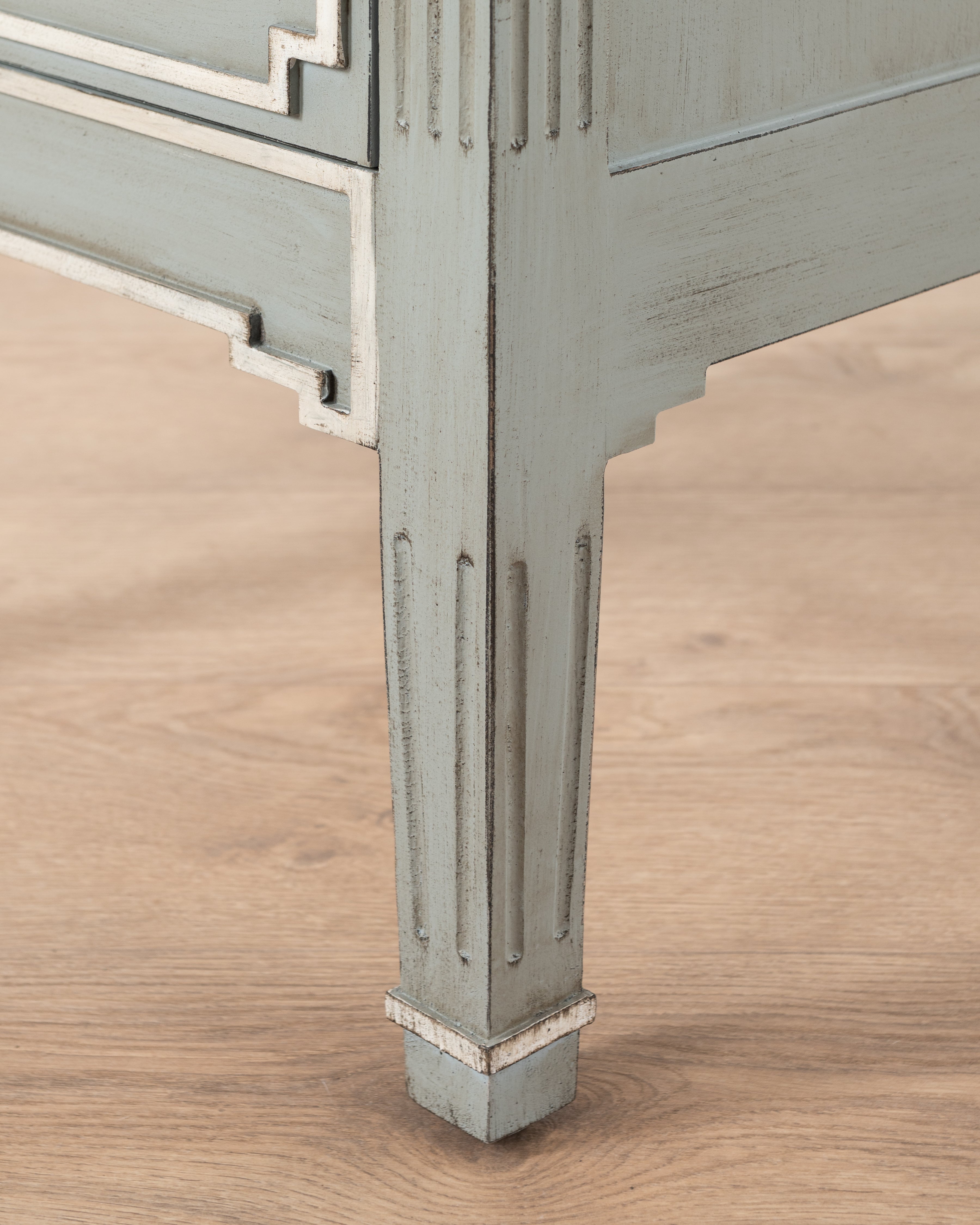 Veritas Bedside Table