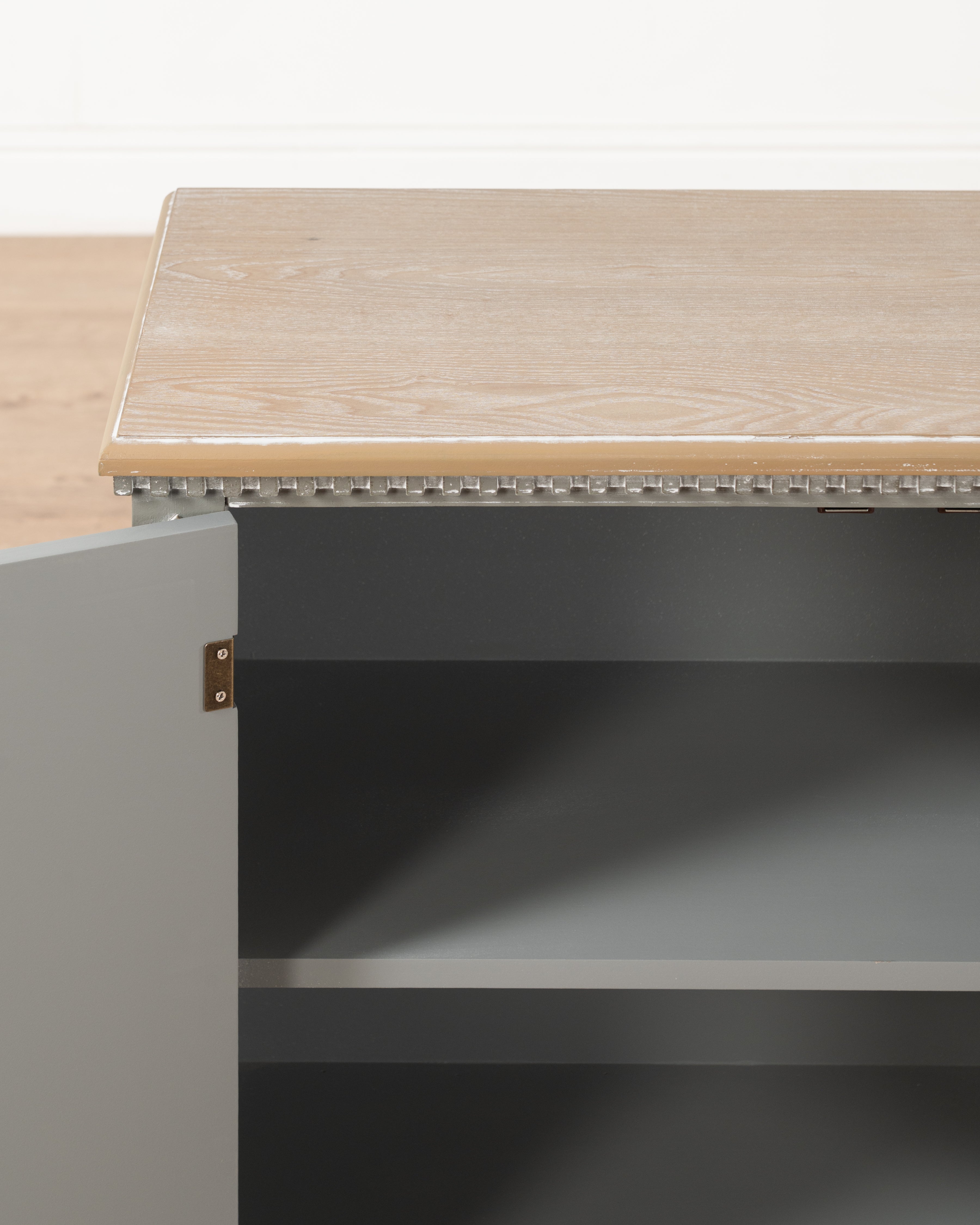 Atelier Phoebe Cabinet