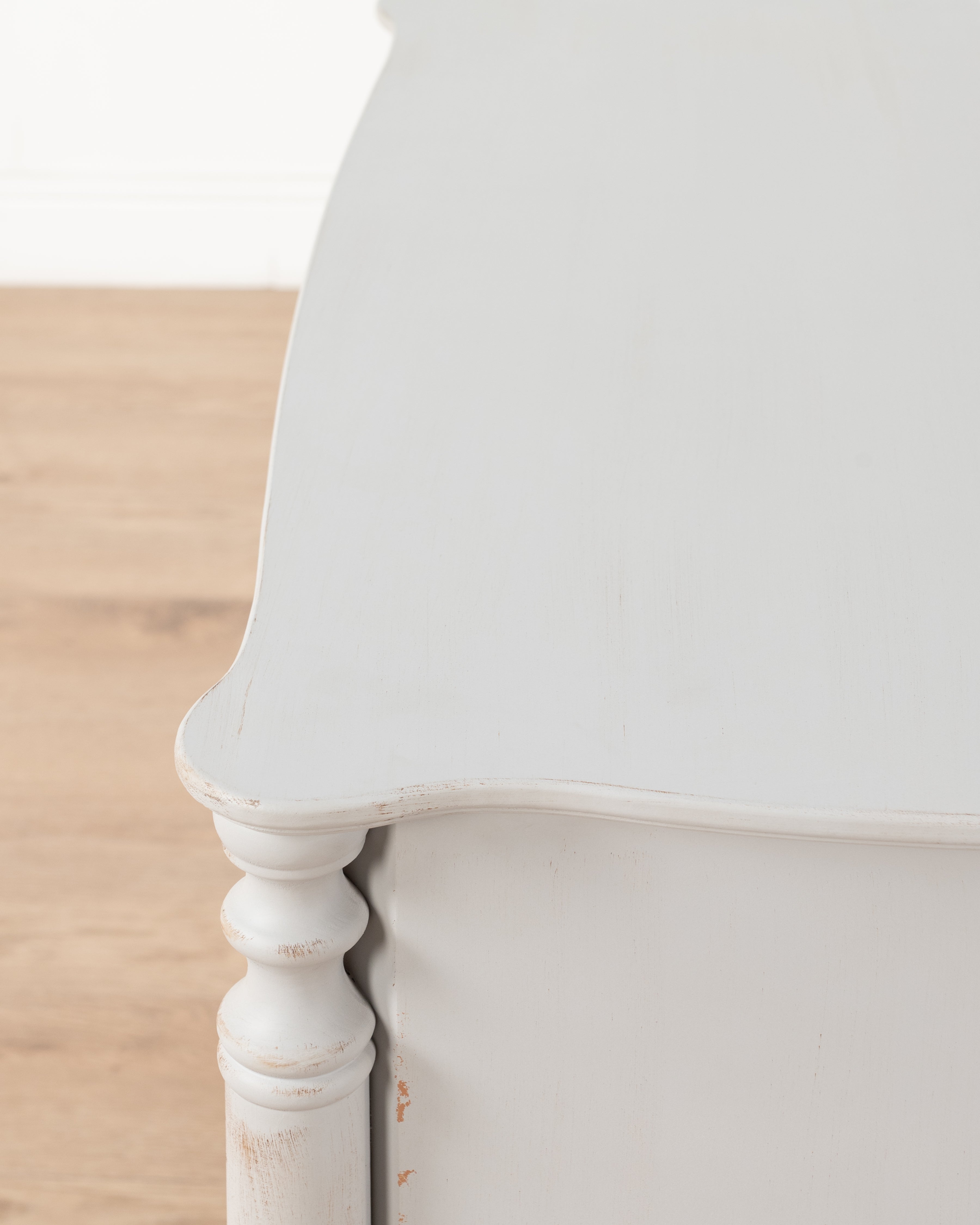 Isabelle Chest of Drawers